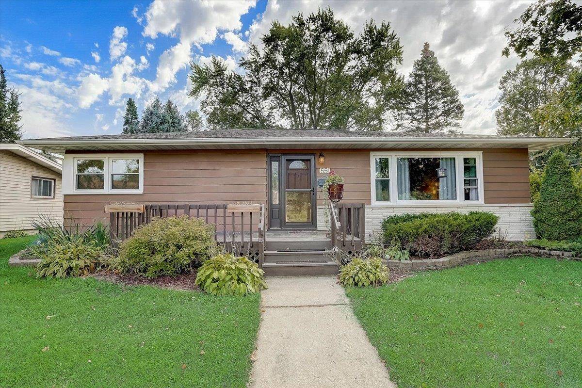 Sun Prairie, WI 53590,551 Lincoln Dr