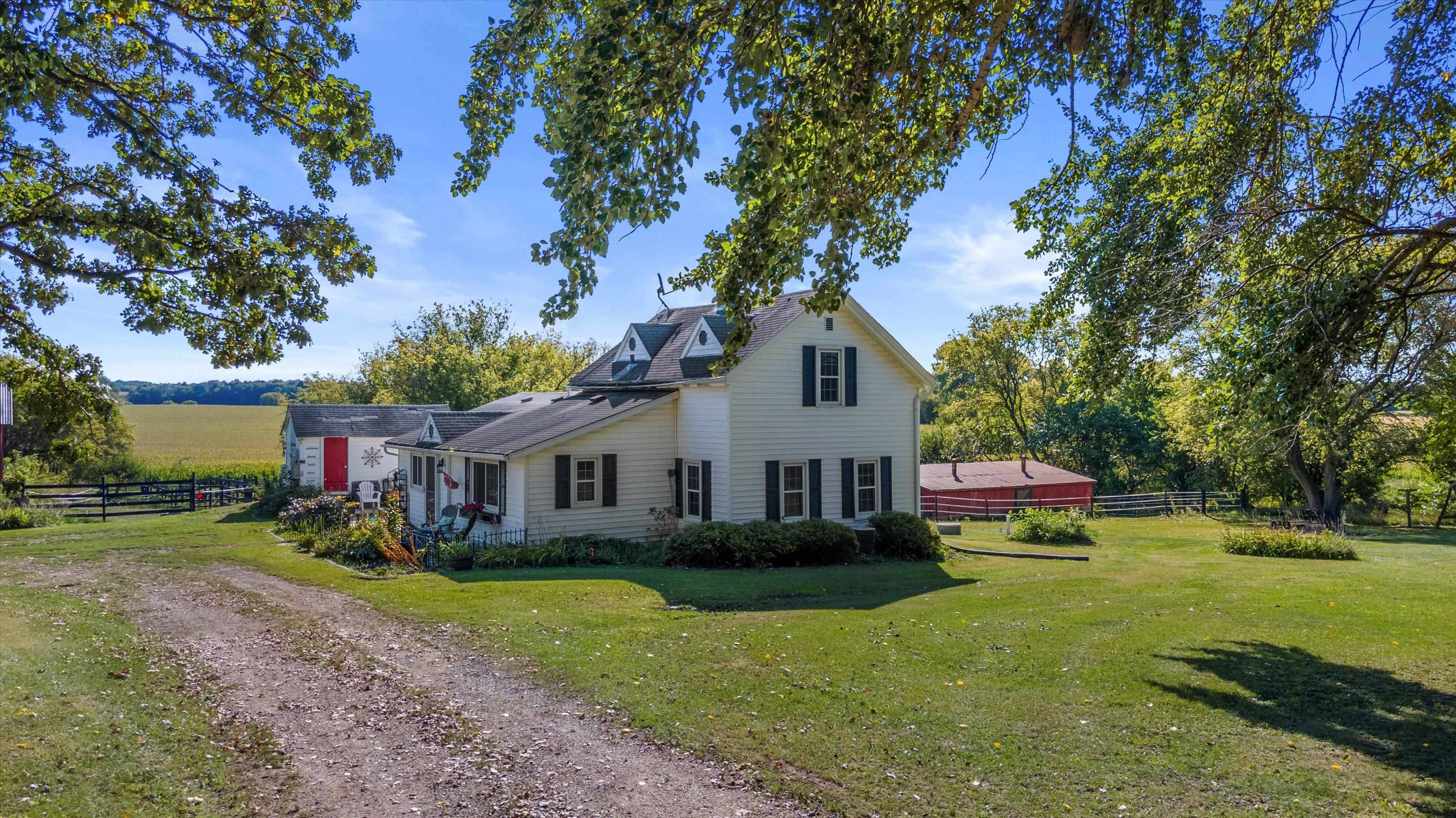 Marshall, WI 53559,1525 Traut Rd