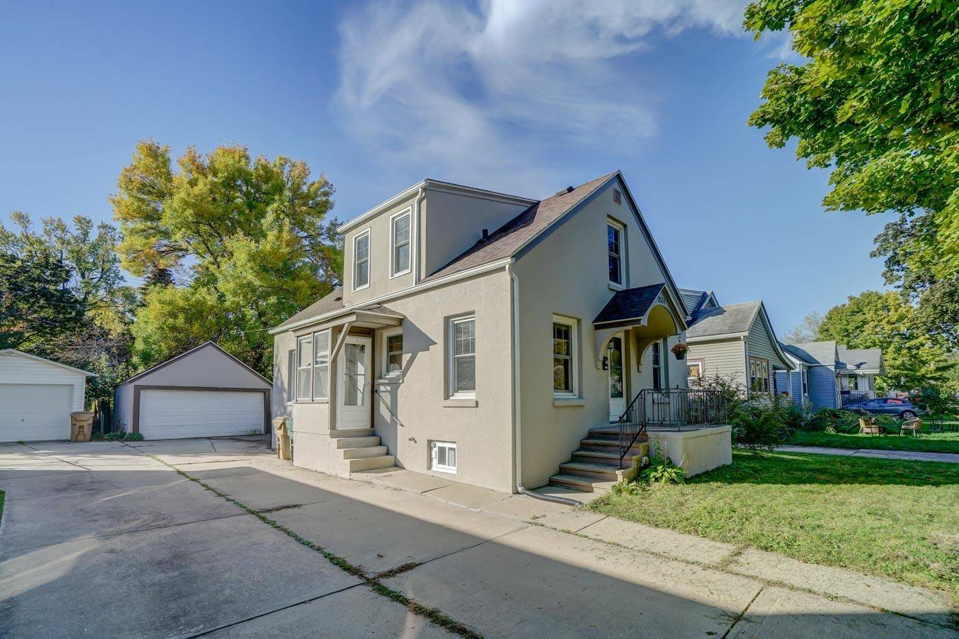 Madison, WI 53704,2533 Moland St