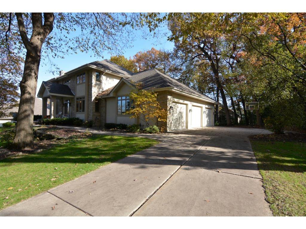 Madison, WI 53717,10 Shade Tree Ct