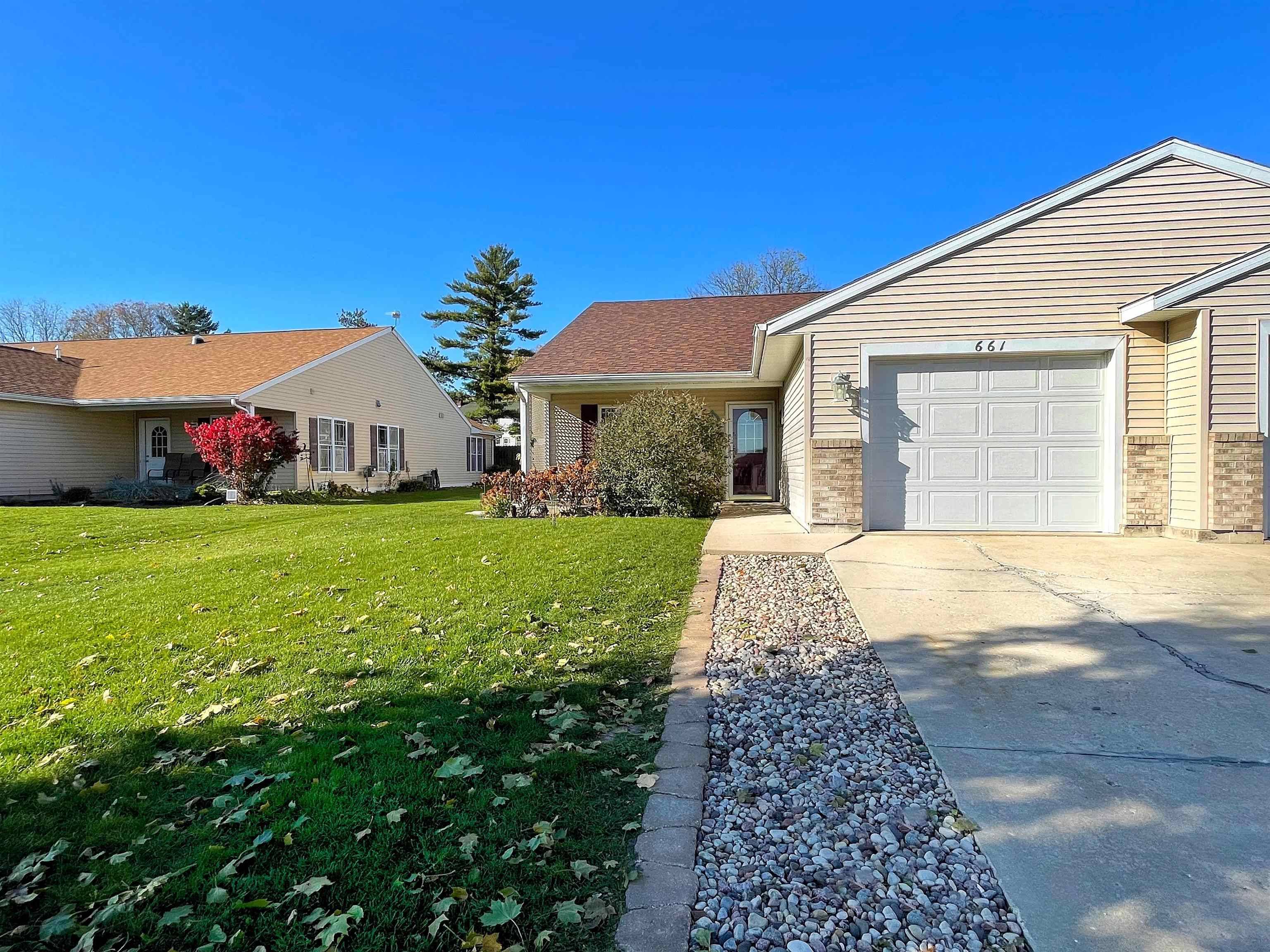 Lake Mills, WI 53551,661 Owen St