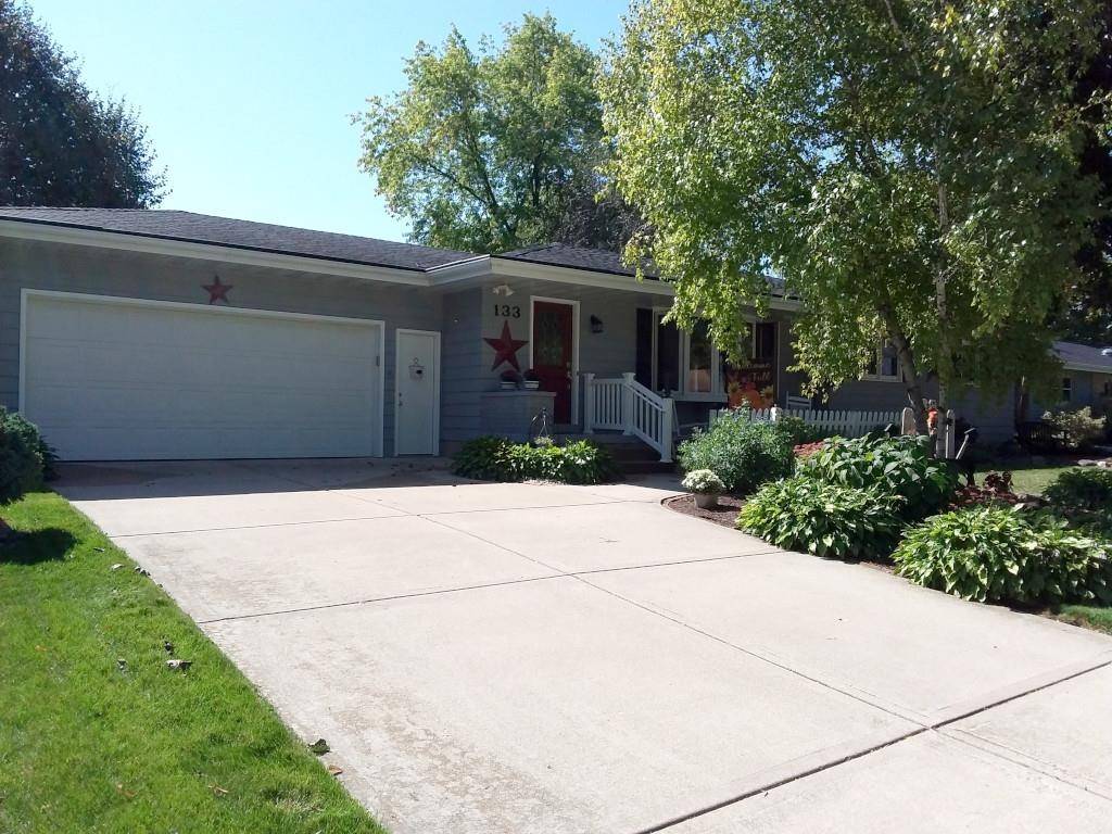 Sun Prairie, WI 53590,133 W MacArthur St