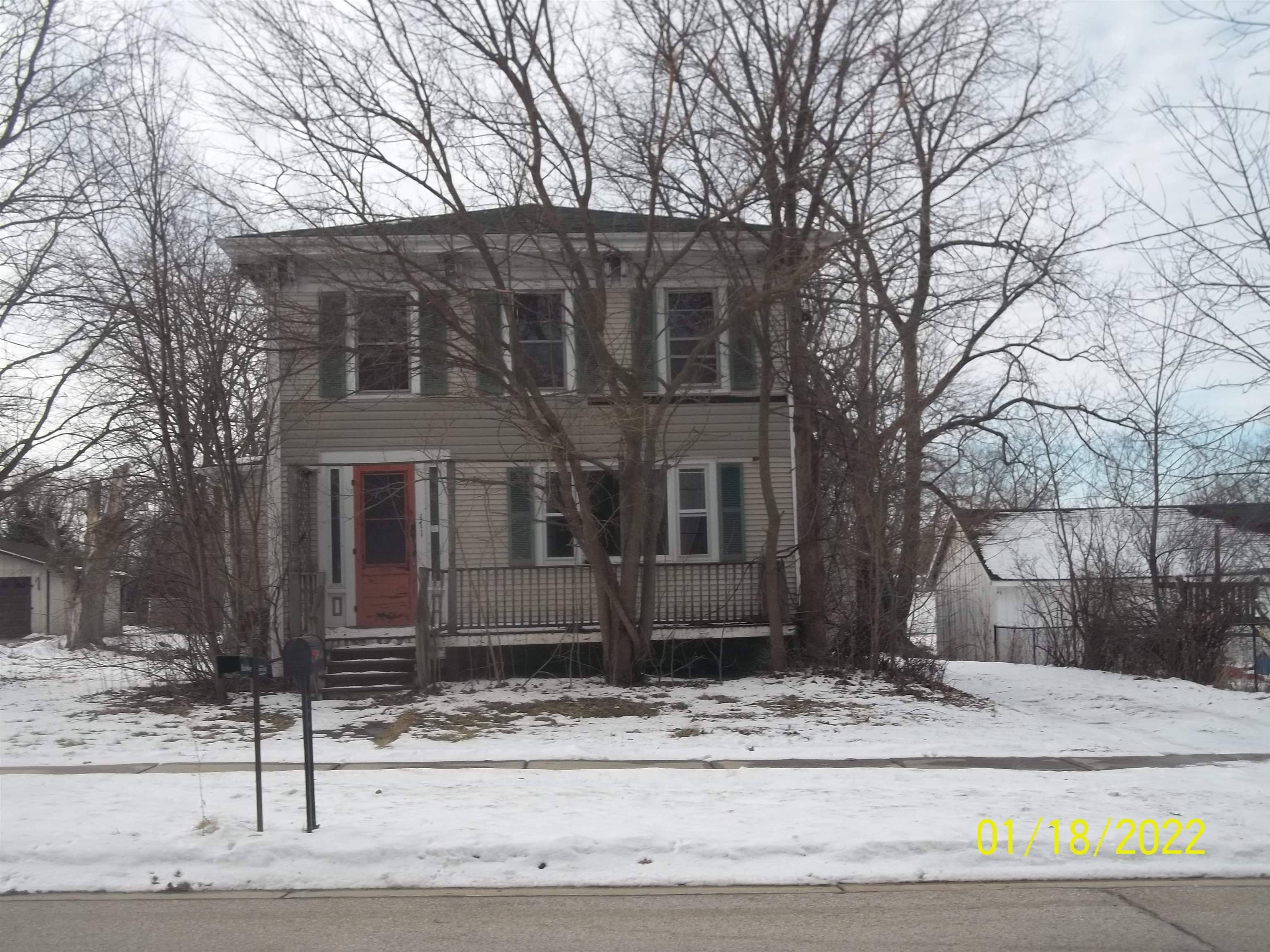 Sharon, WI 53585,171 Martin St