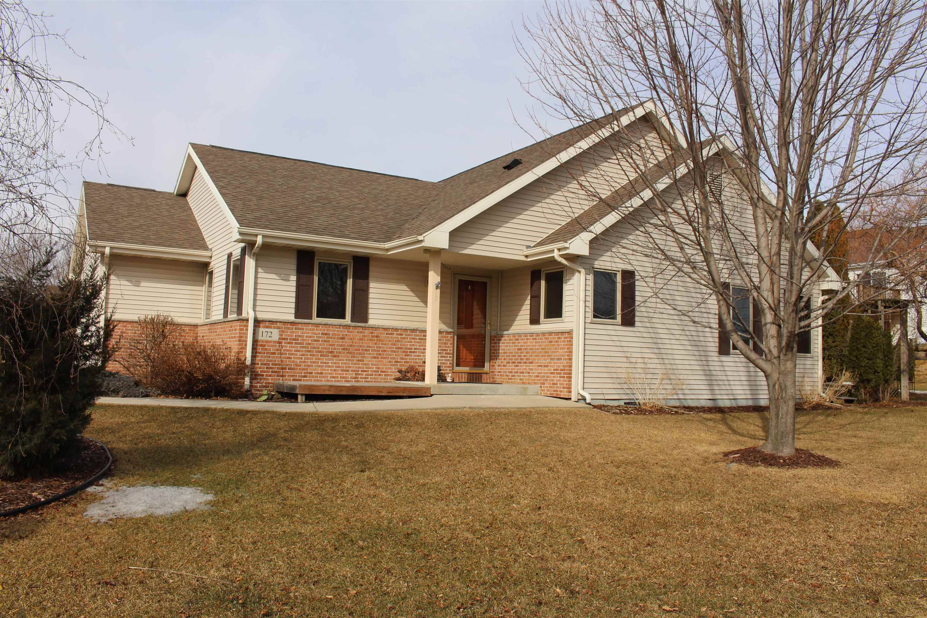 Sun Prairie, WI 53590,172 N Westmount Dr