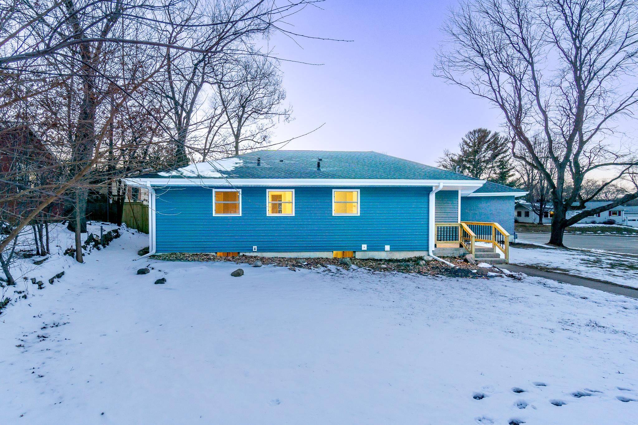 Madison, WI 53711,442 Agnes Dr