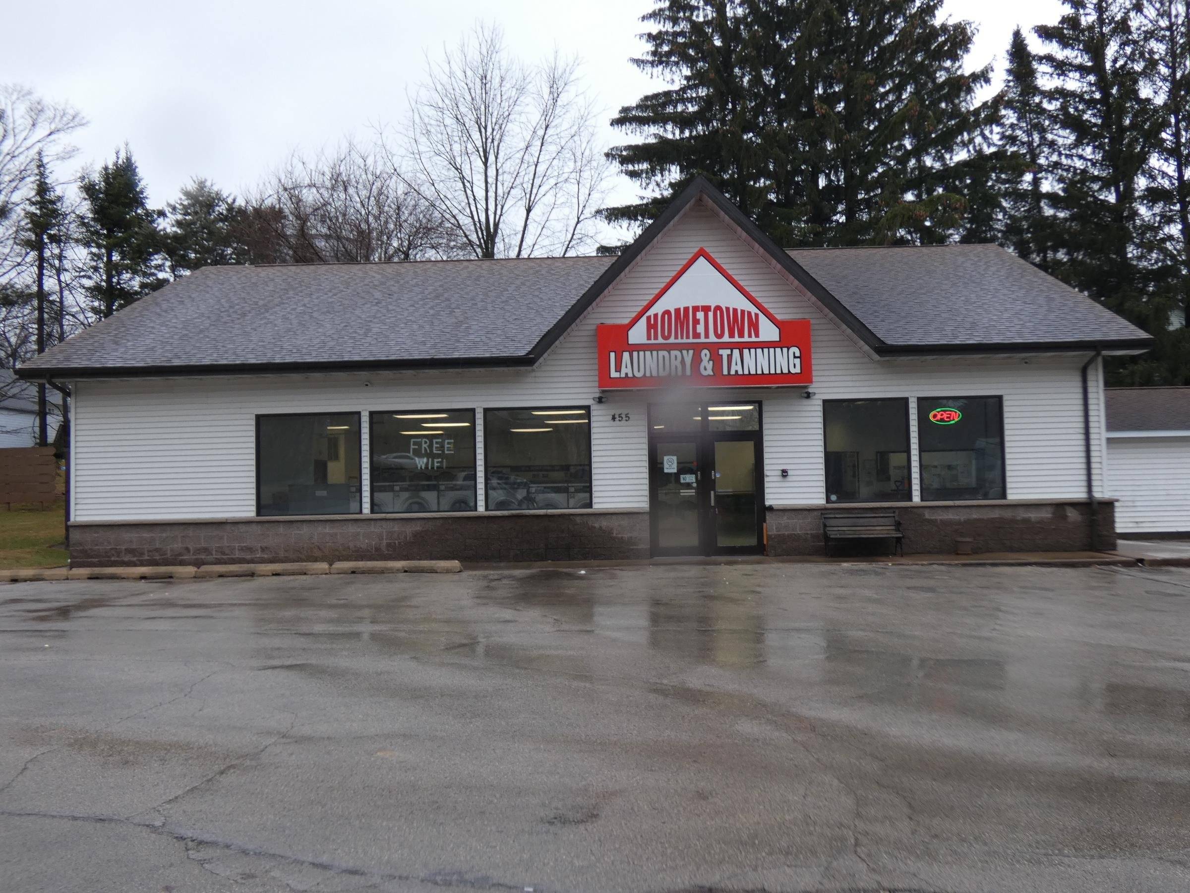 Platteville, WI 53818,455 W Adams St