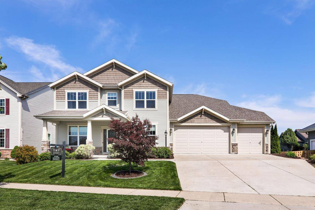 Sun Prairie, WI 53590,279 N Mallard Dr