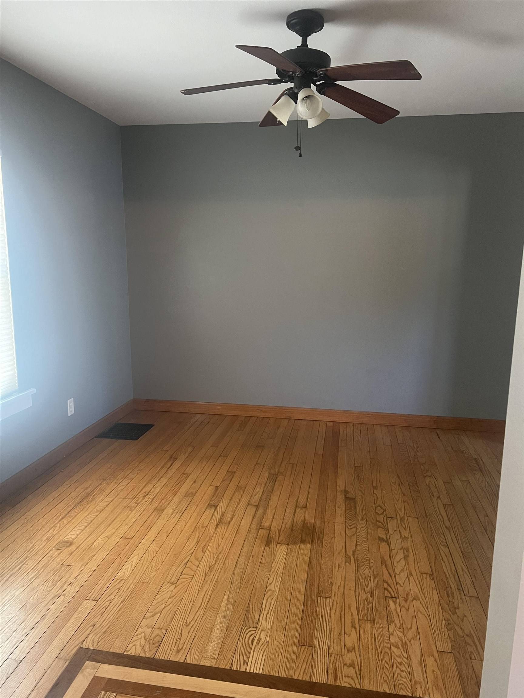 Richland Center, WI 53581,722 N Main St