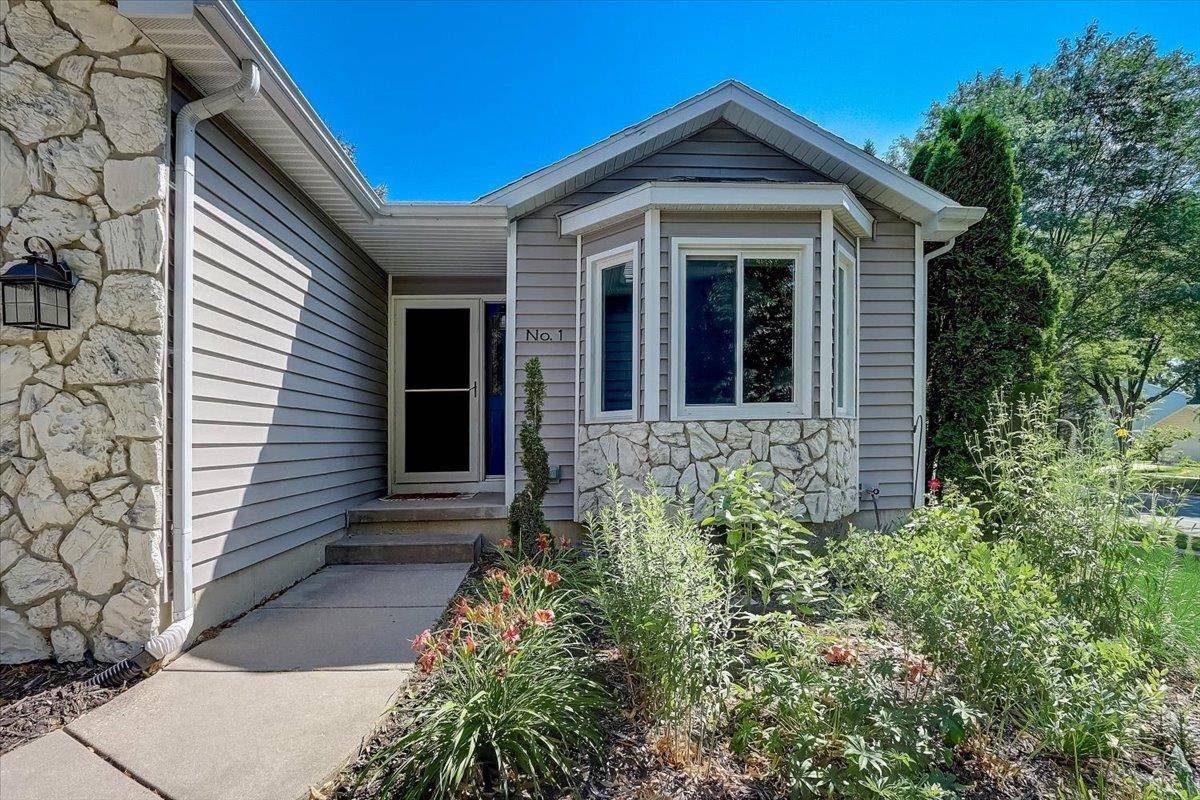 Madison, WI 53713,1 Spear Cir