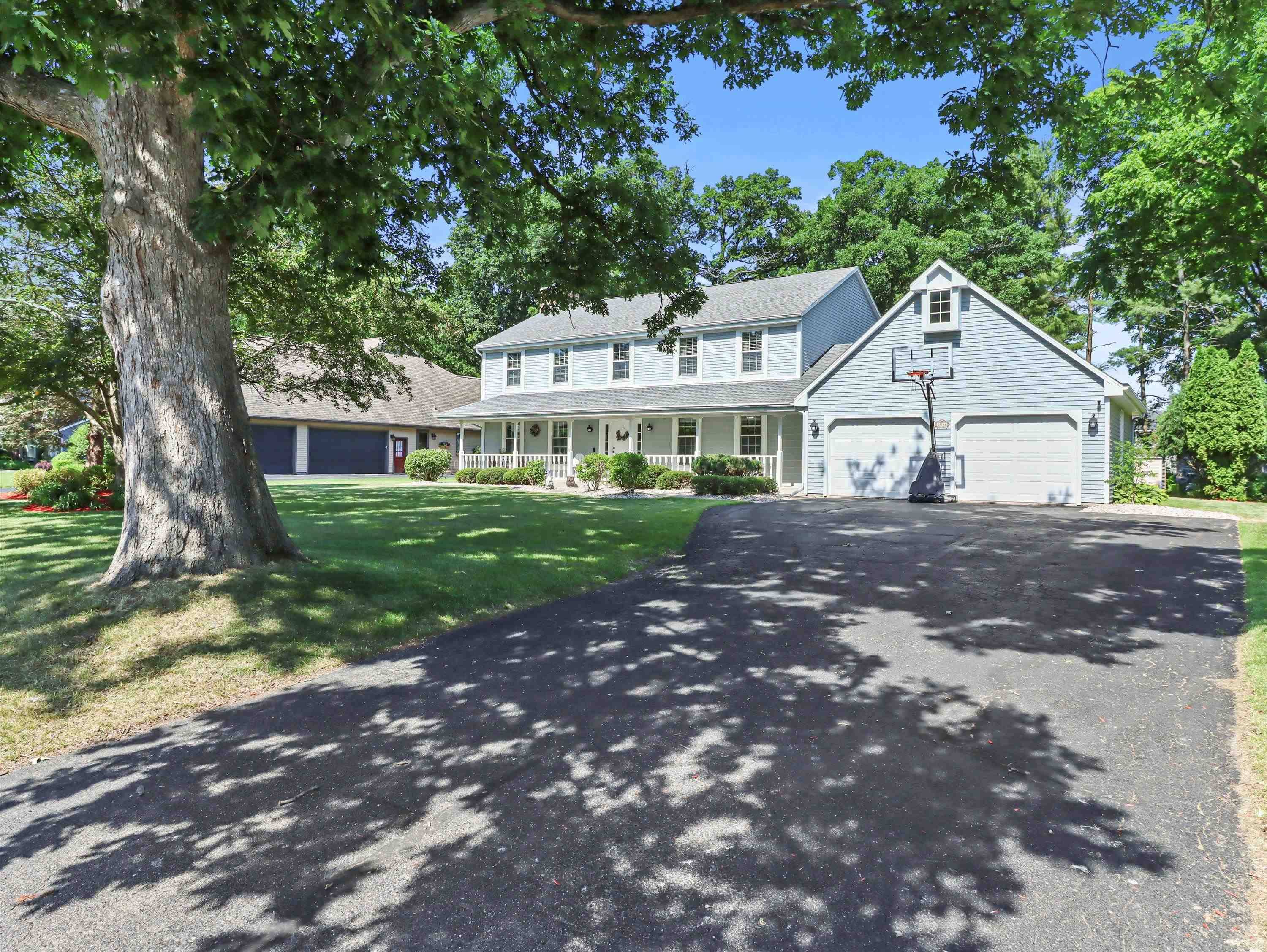 Beloit, WI 53511,2086 Regal Oaks Ct