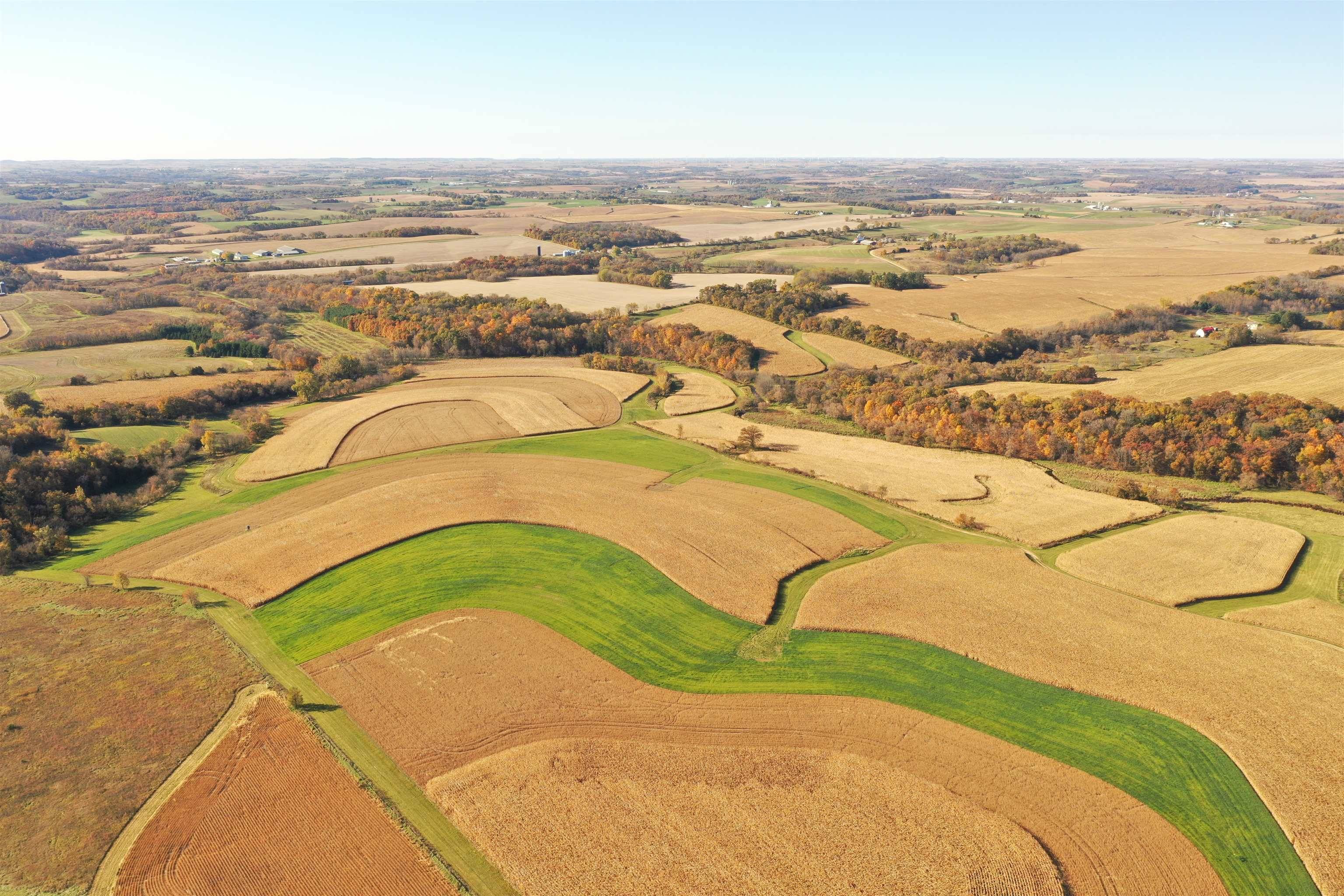 Mineral Point, WI 53565,434.11± Acres Fort Defiance Road