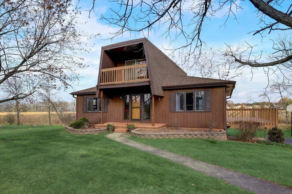 Portage, WI 53901,515 Karla Ct