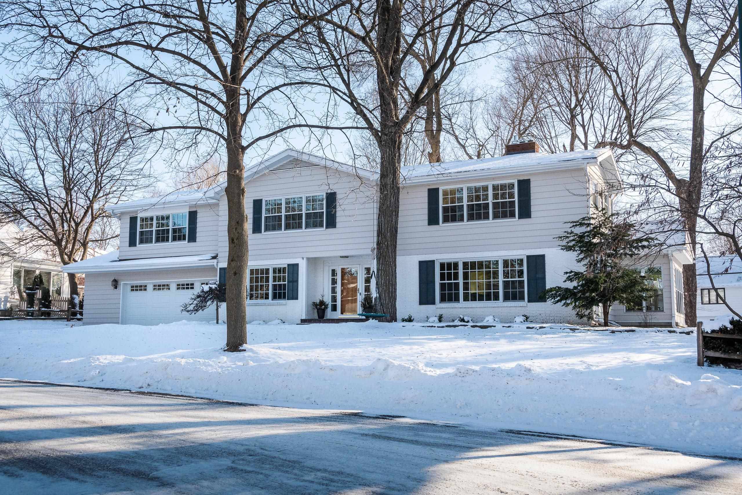 Madison, WI 53704,209 New Castle Way