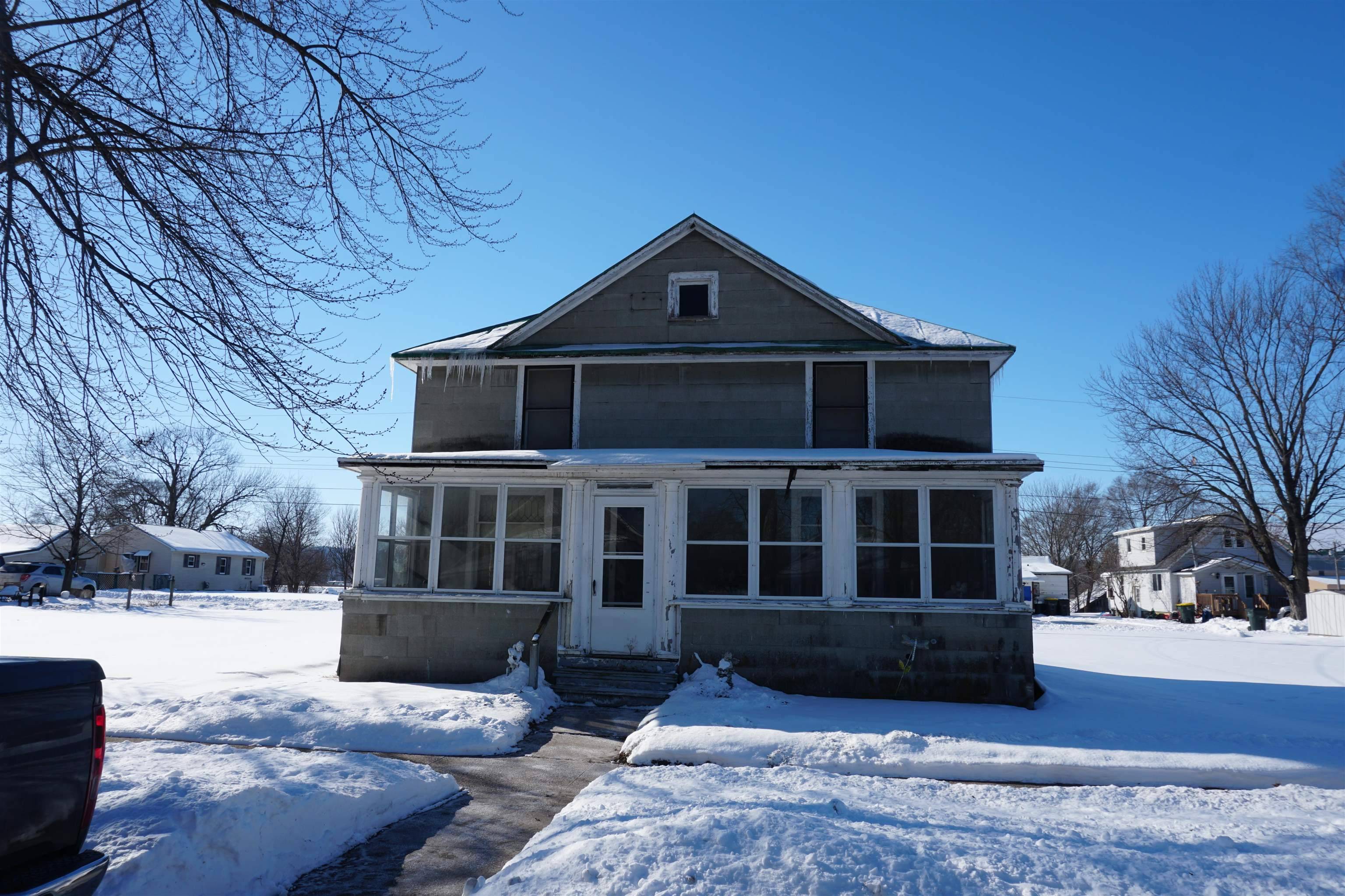 Prairie Du Chien, WI 53821,1209 S Beaumont Rd