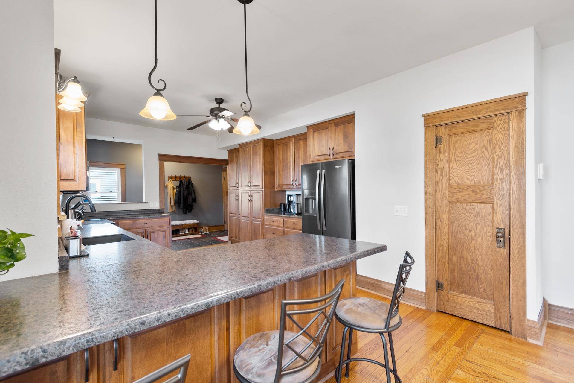 Baraboo, WI 53913,407 8th Street