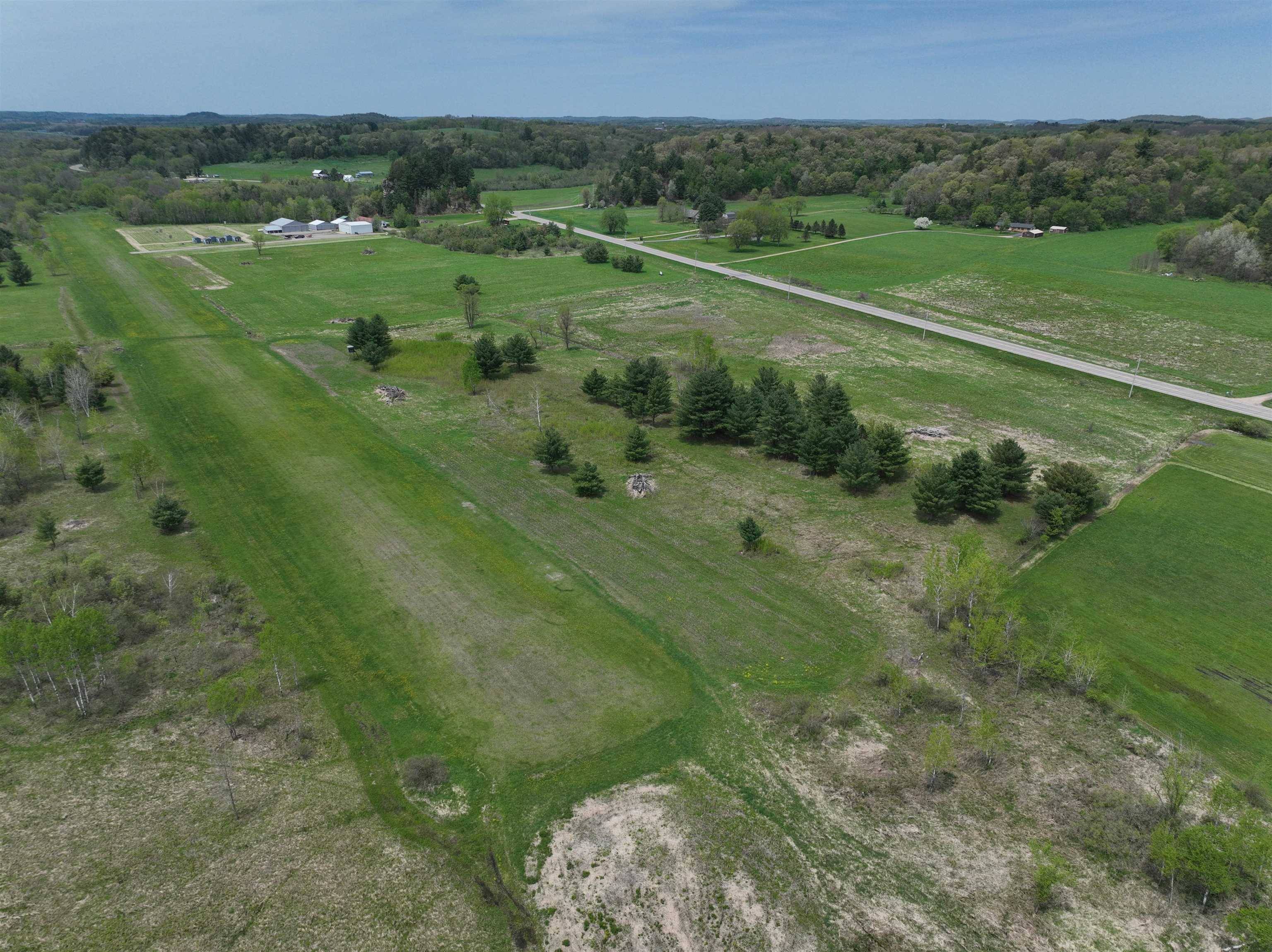 Wonewoc, WI 53968,44 Ac W Highway 33