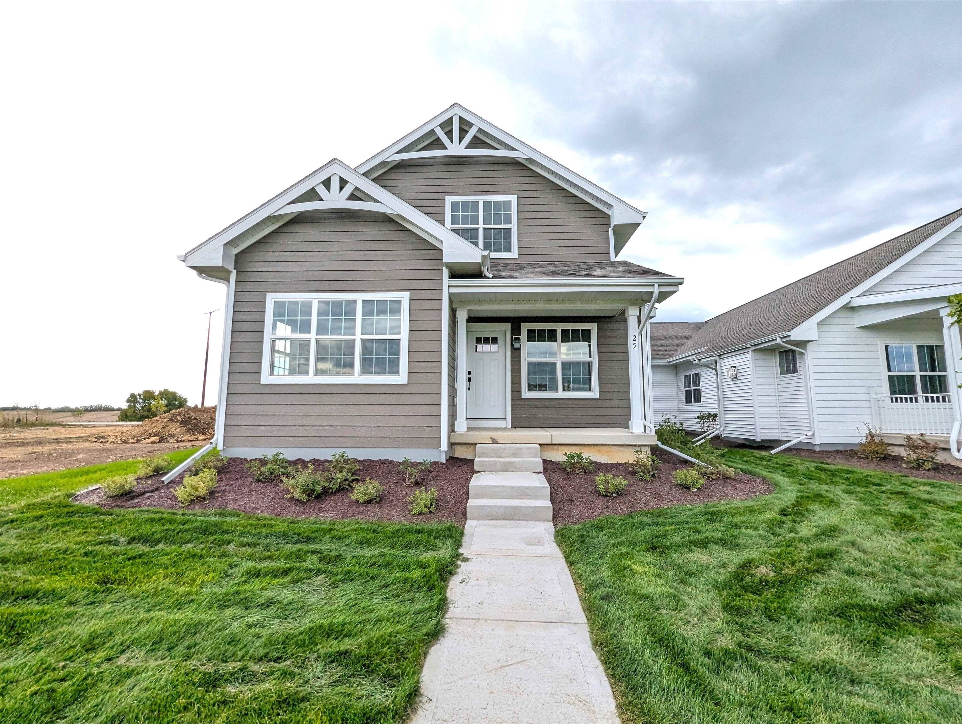 Mount Horeb, WI 53572,25 Windflower Way