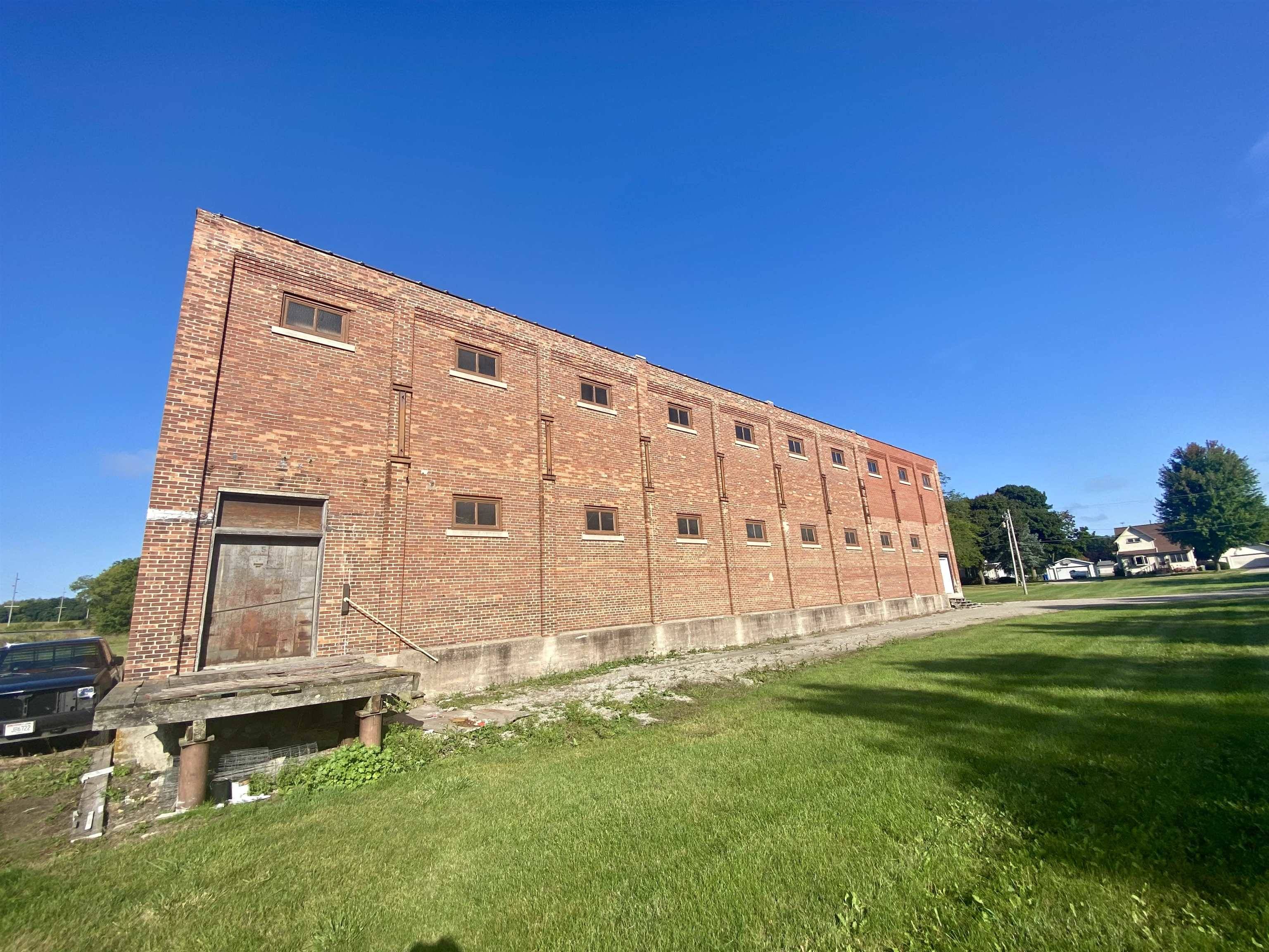 Randolph, WI 53956,260 W Stroud Street