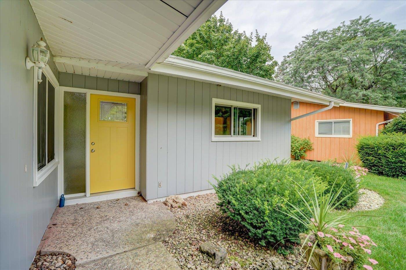 Madison, WI 53704-3843,2002 Sheridan Drive