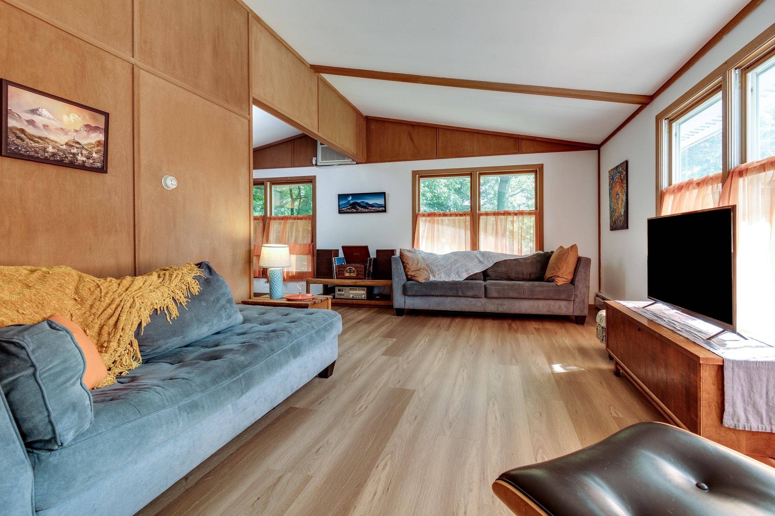 Madison, WI 53716,1401 Angel Crest Way