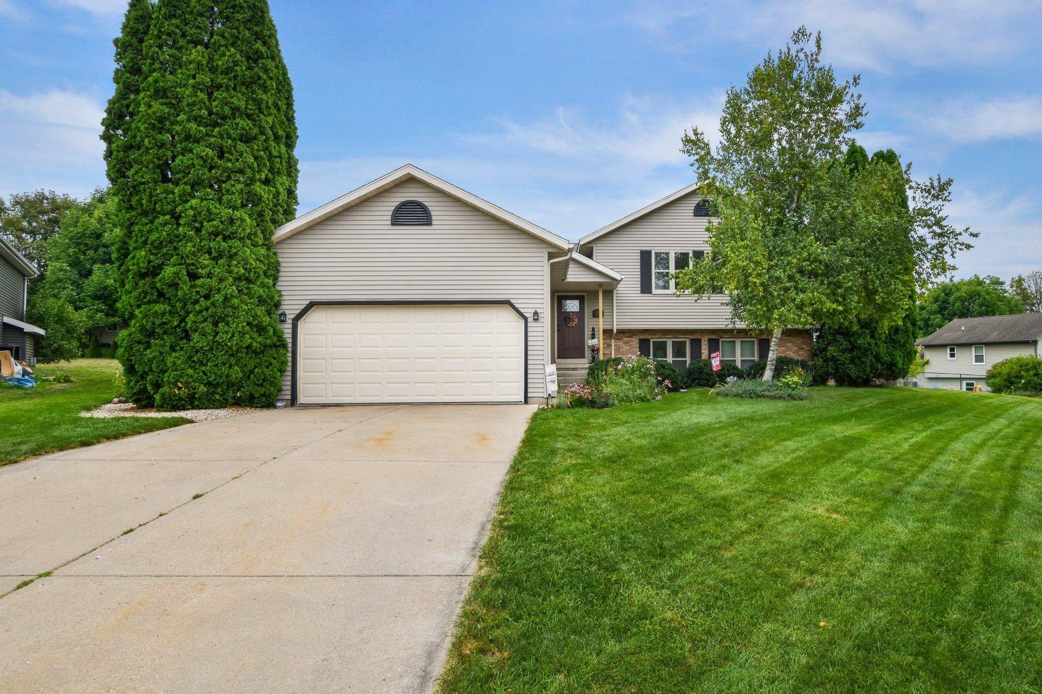 Madison, WI 53716,5729 Bellows Circle