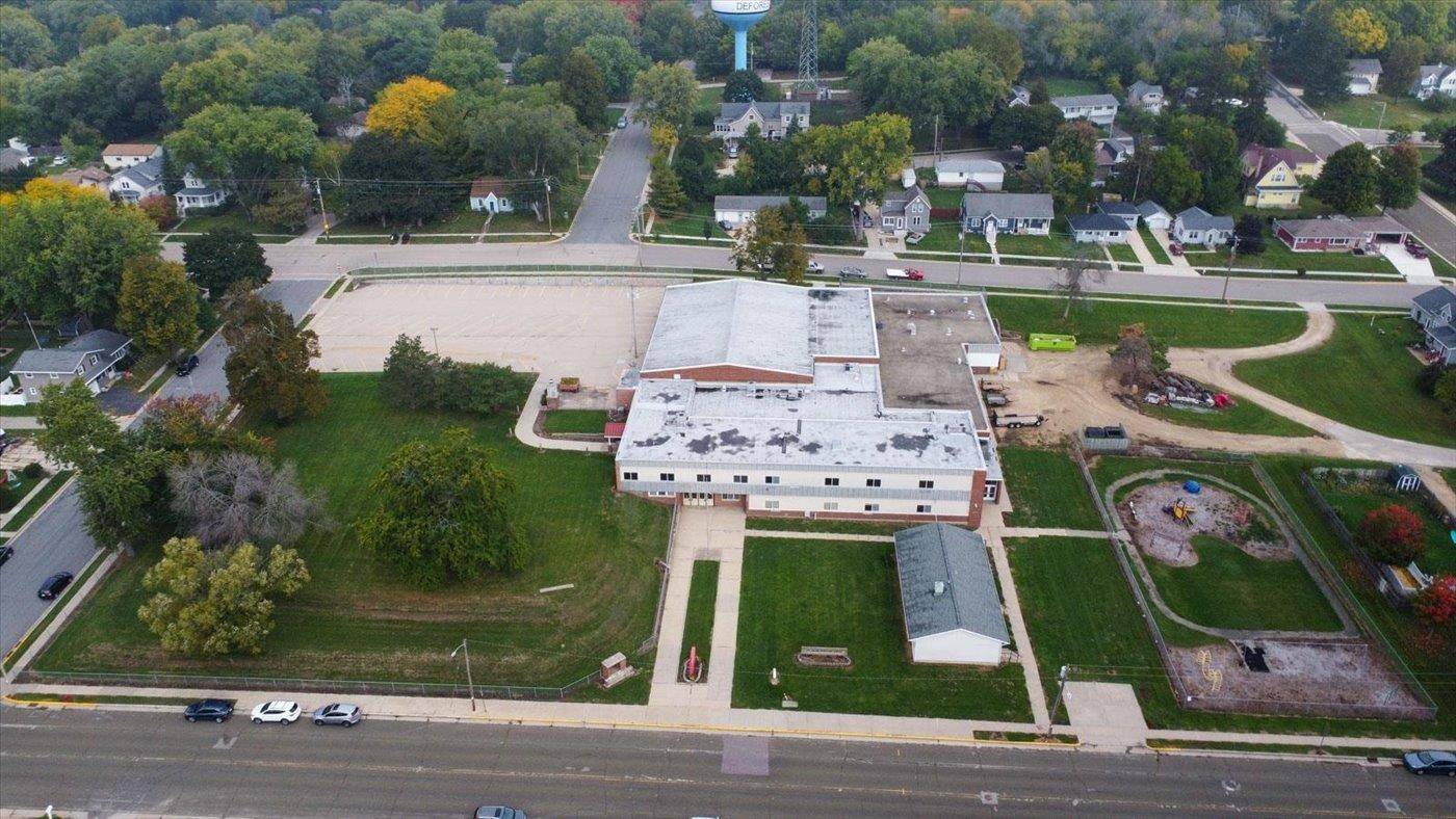 Deforest, WI 53532,520 E Holum Street