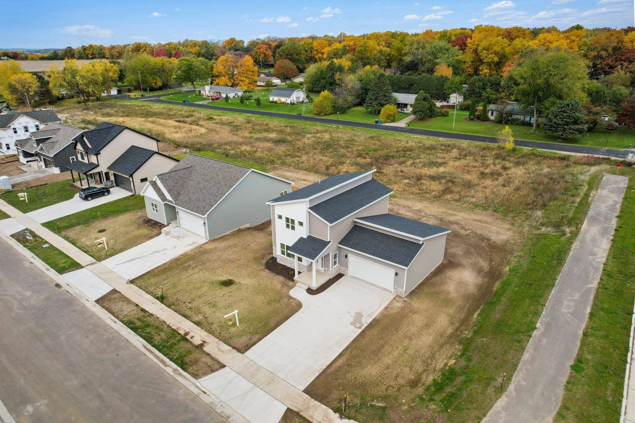 Madison, WI 53718,5828 Divine Street