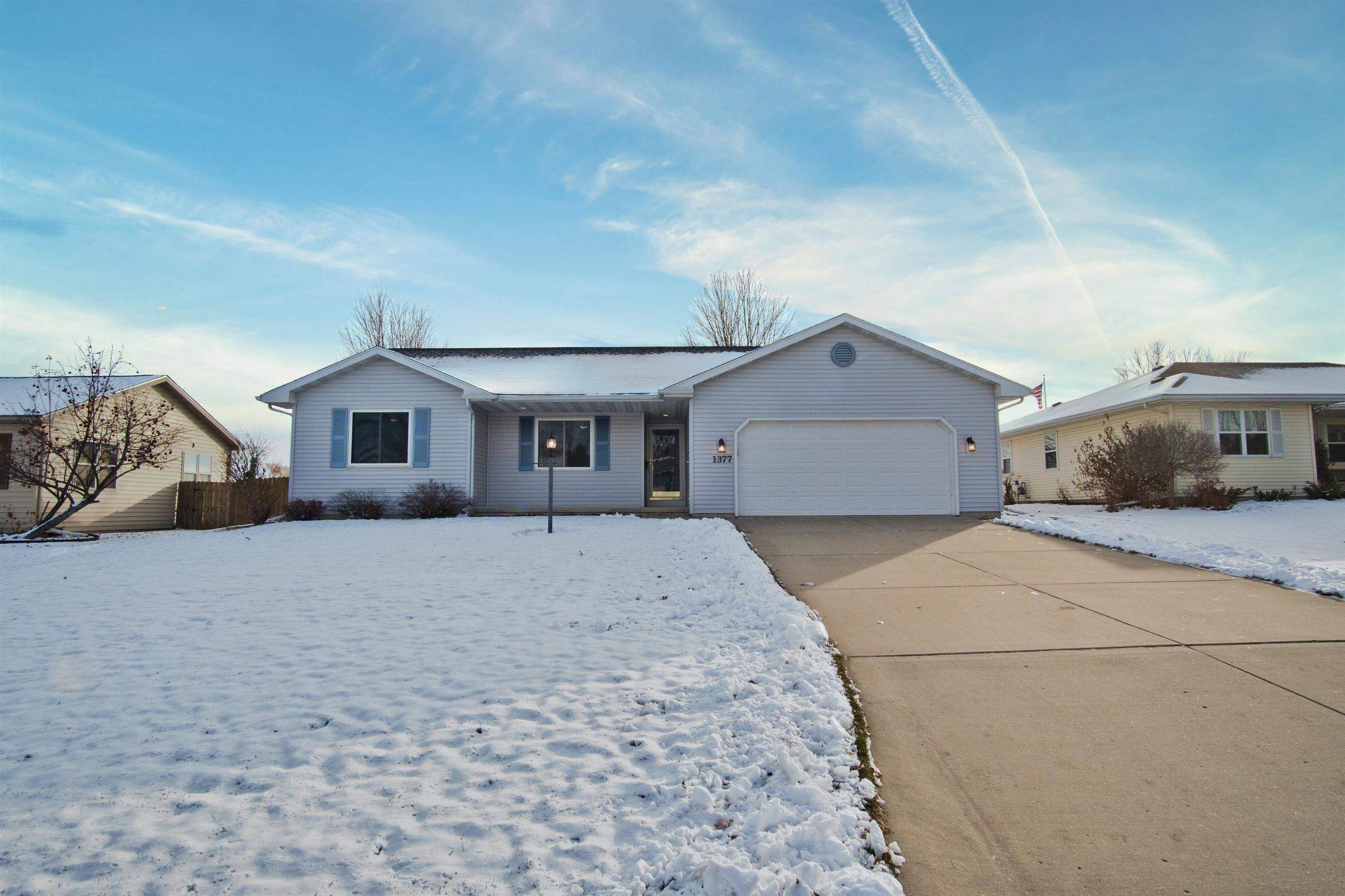 Sun Prairie, WI 53590,1377 Swordleaf Lane