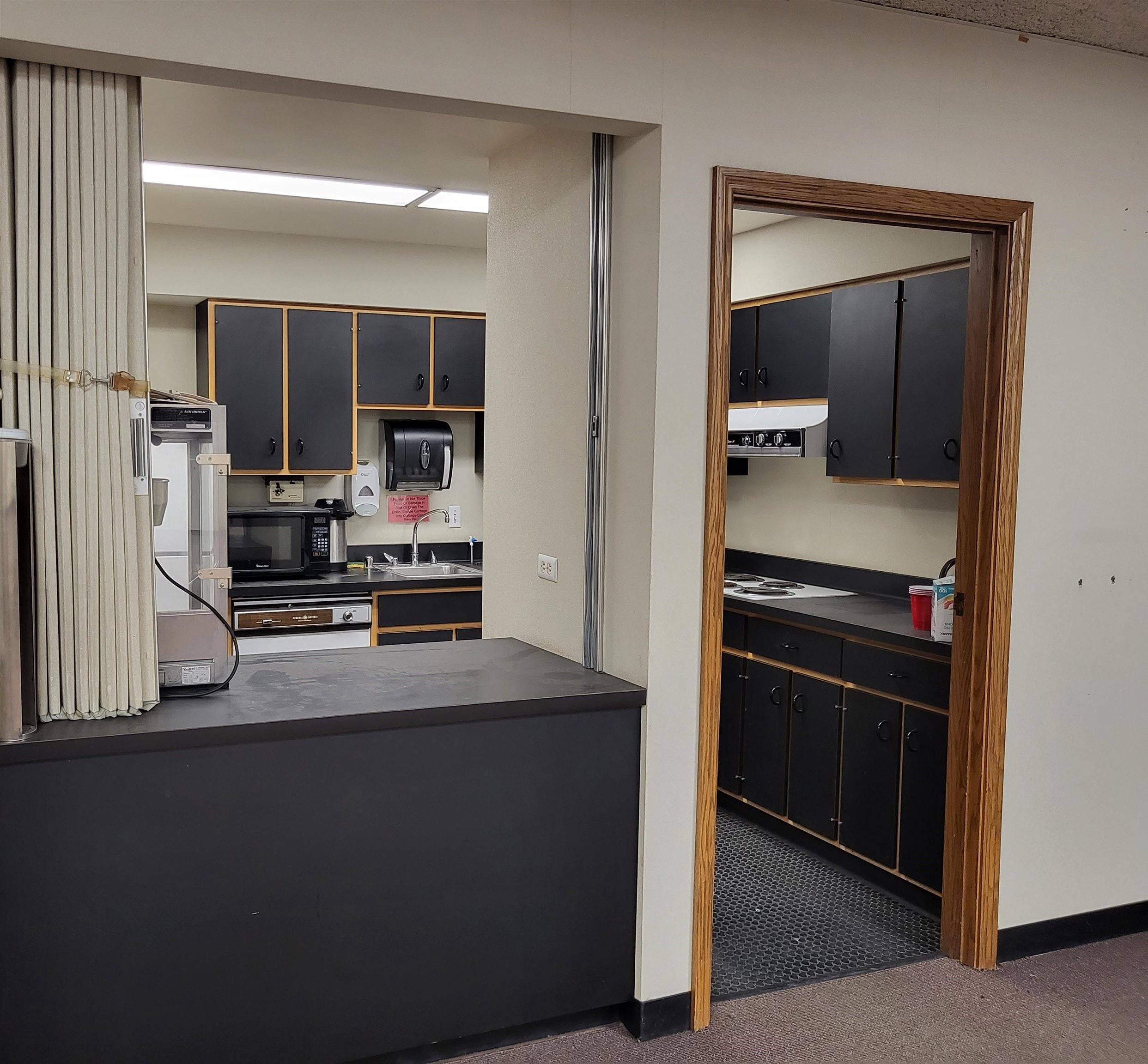 Appleton, WI 54911,200 W College Avenue #LL