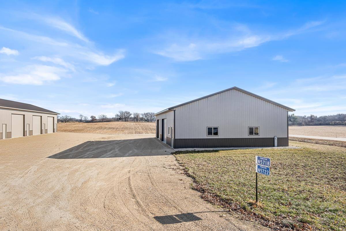 Princeton, WI 54968,N5718 Pye Alley Road #6&7