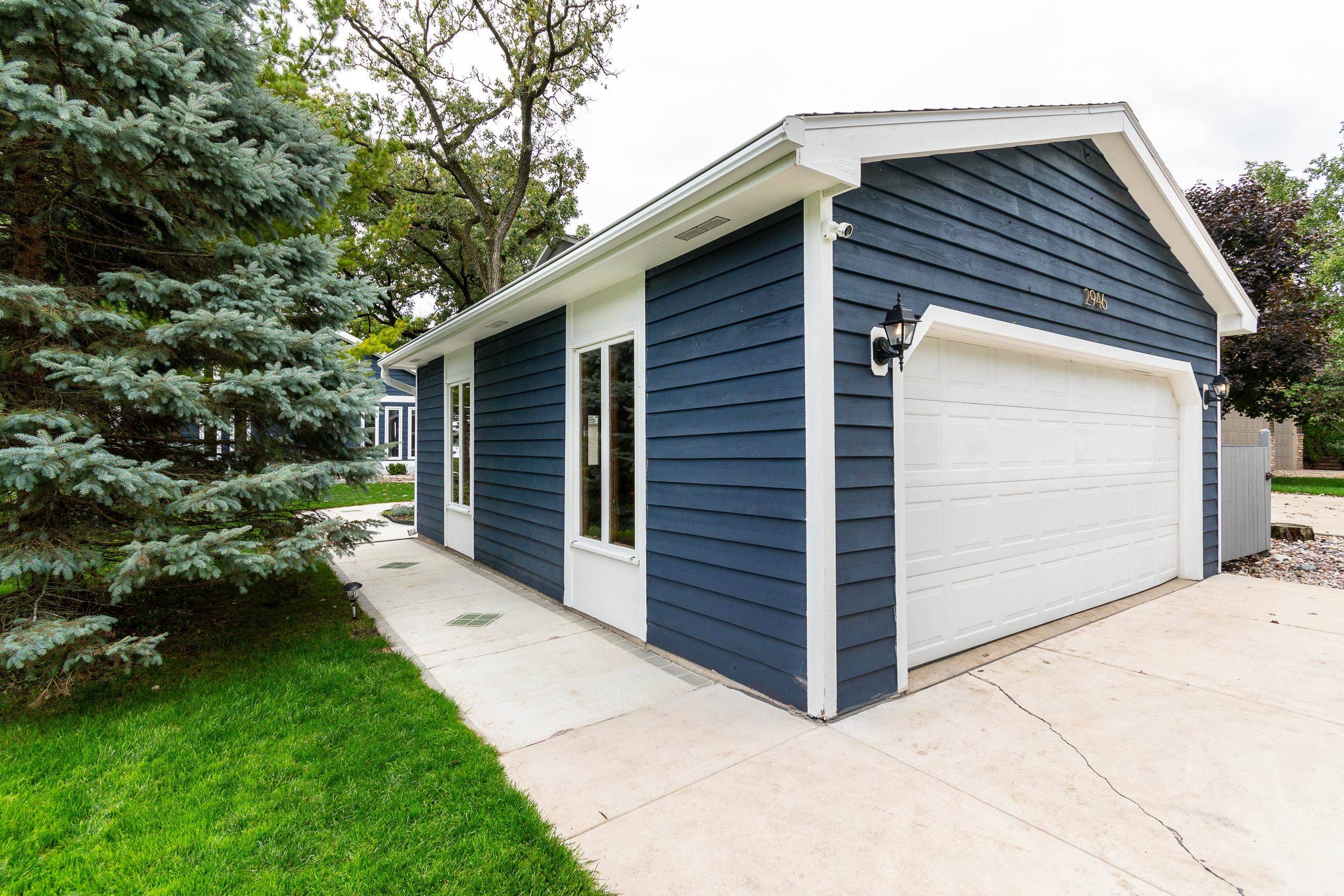 Madison, WI 53711,2946 Waubesa Avenue