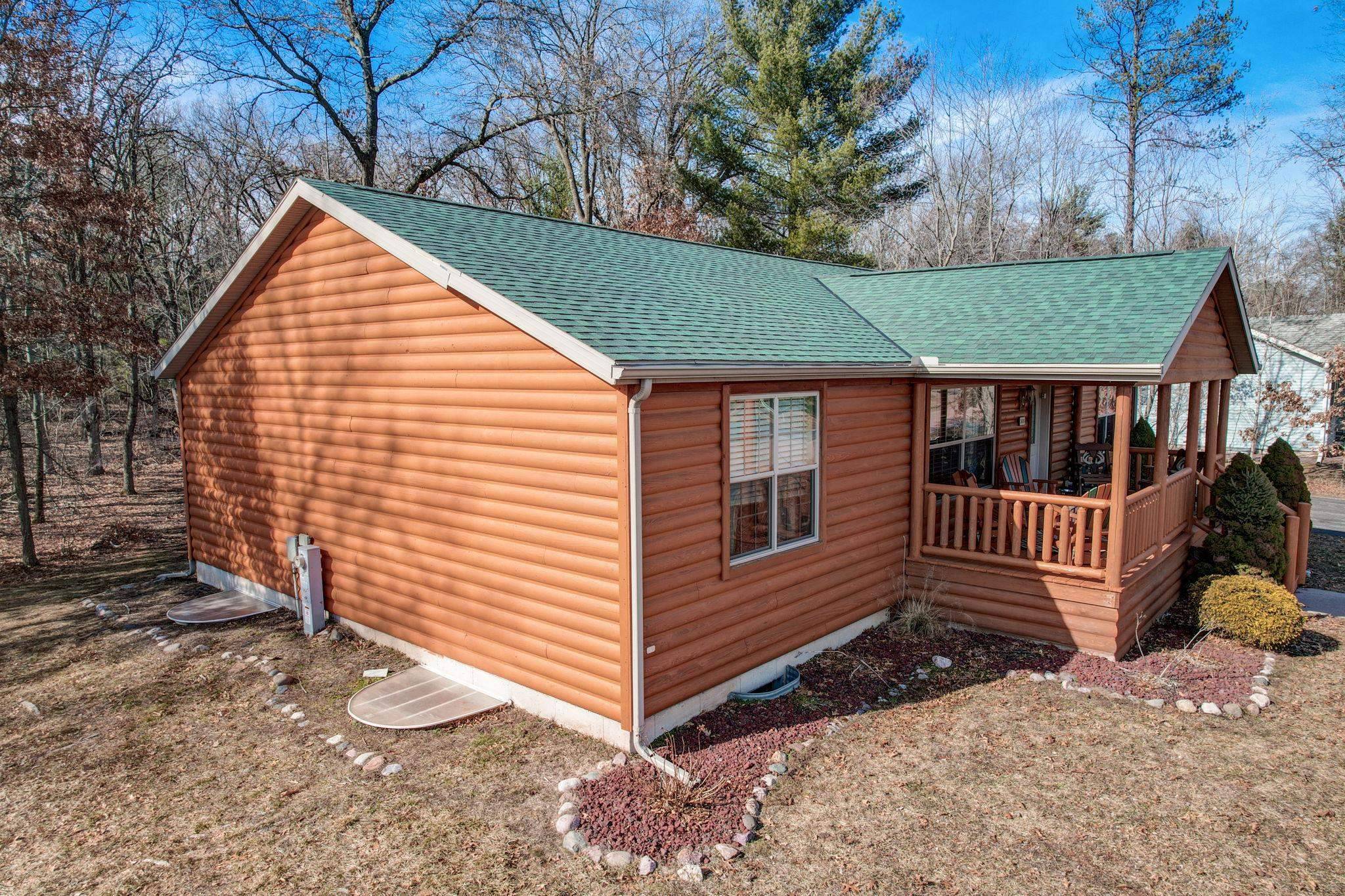 Wisconsin Dells, WI 53965,309 Oakbrook Drive