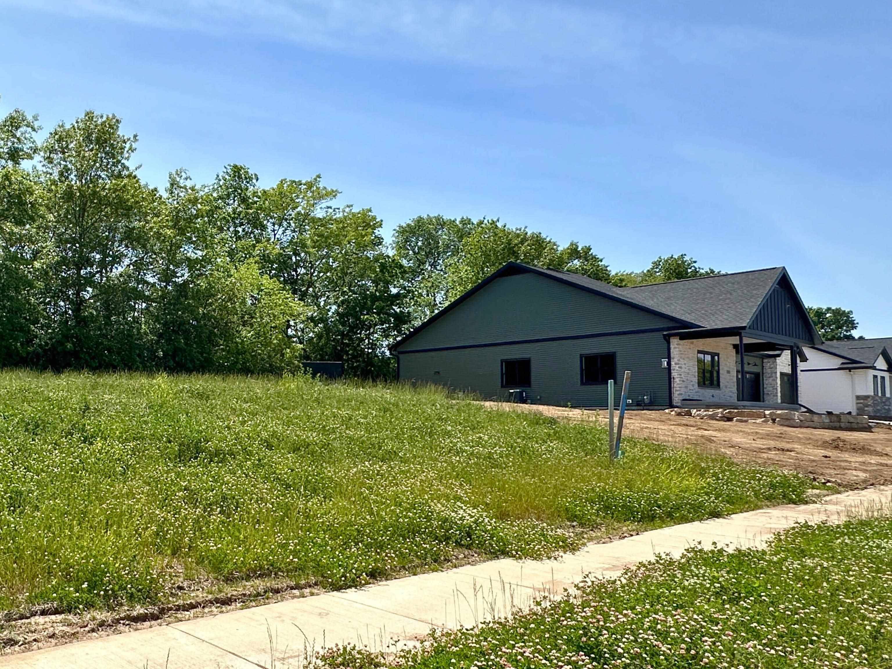 Stoughton, WI 53589,2925 Wild Goose Way