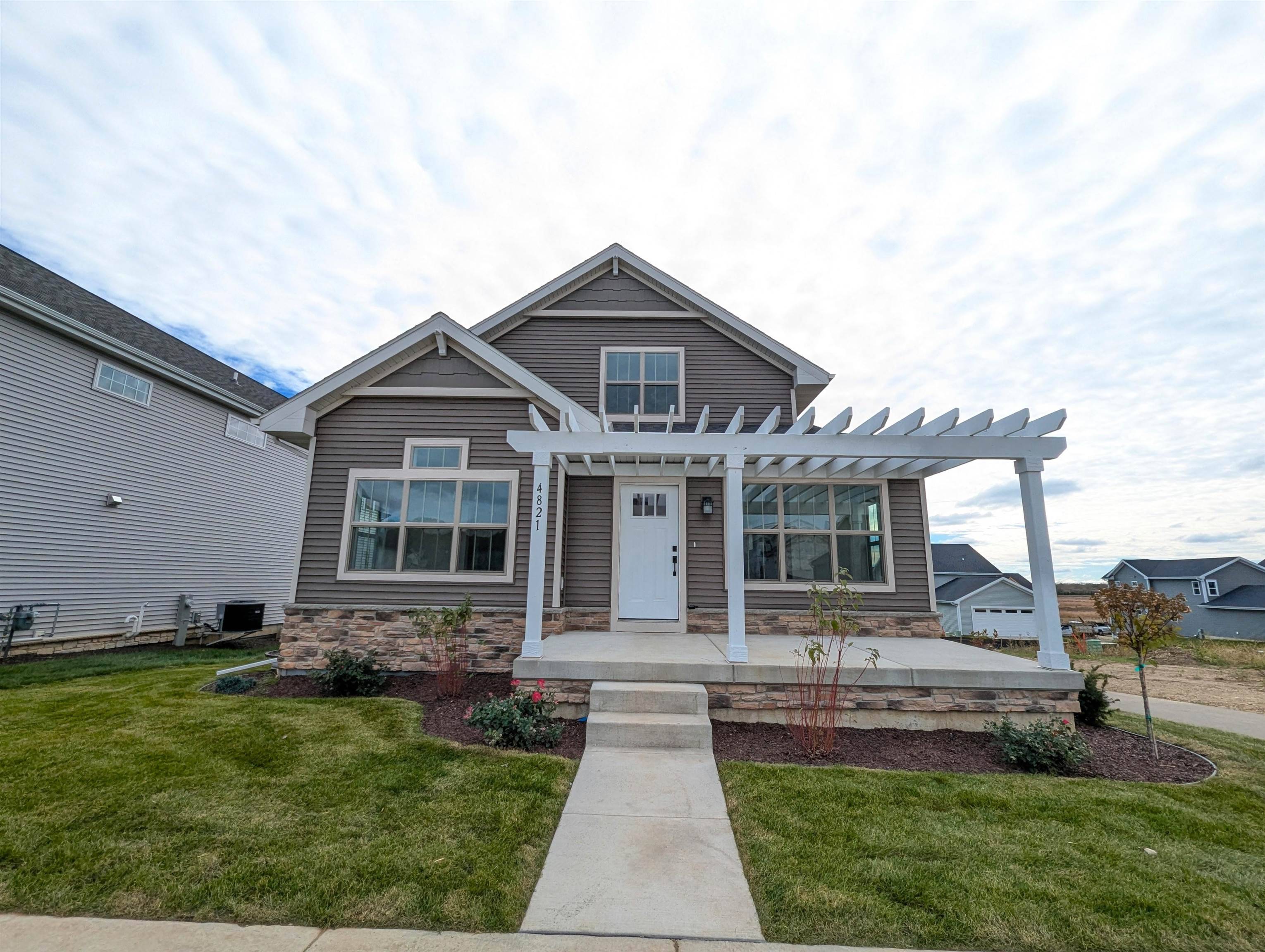 Fitchburg, WI 53711,4821 Lacy Road