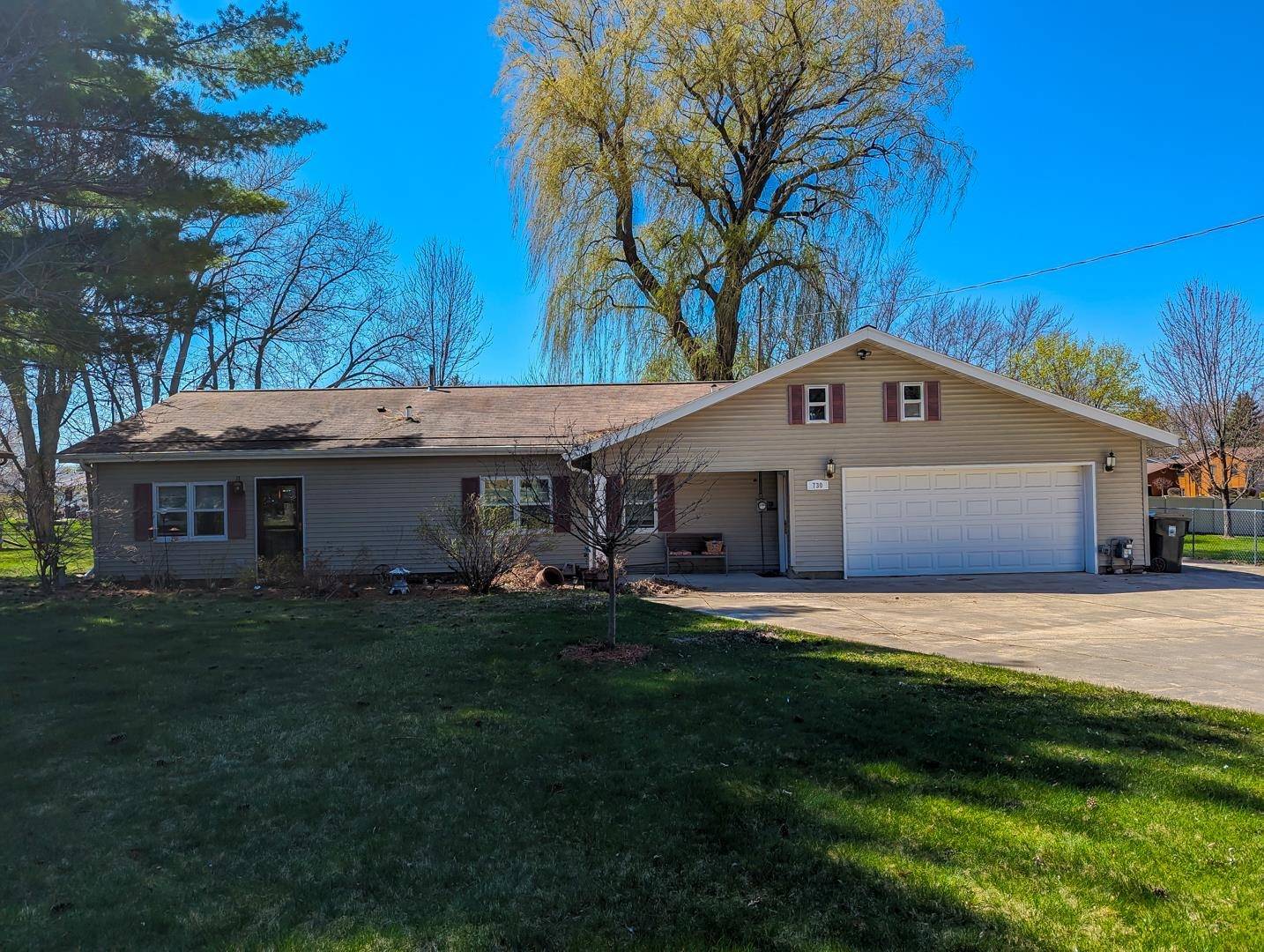 Sun Prairie, WI 53590,730 Pony Lane