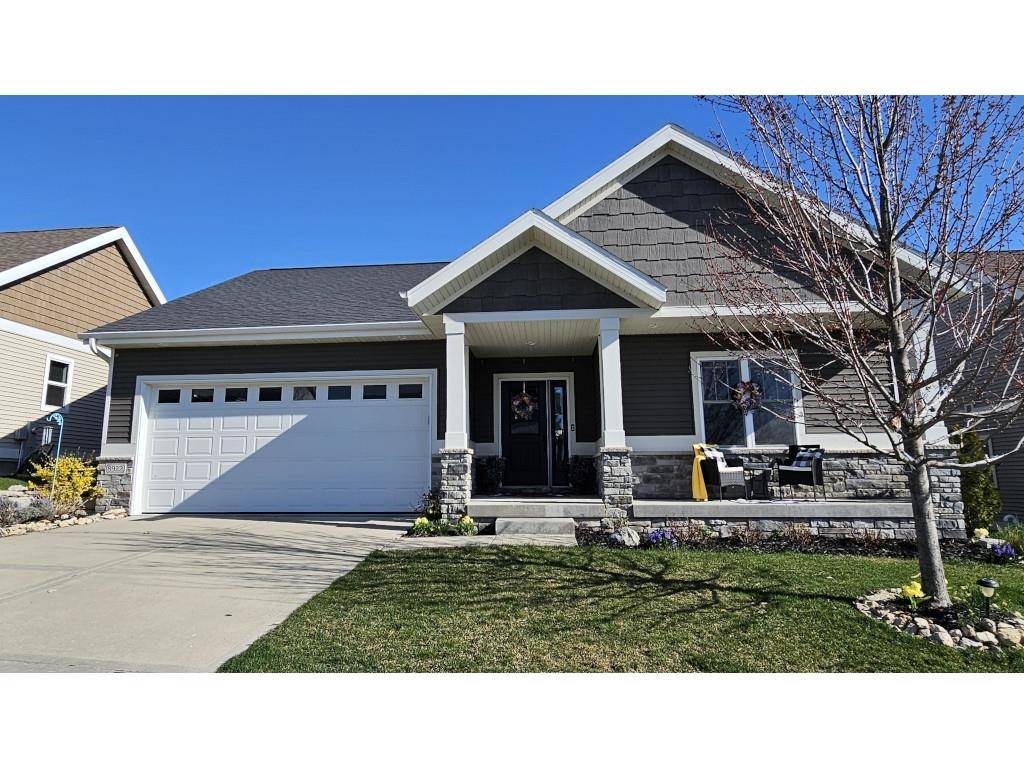 Verona, WI 53593,8922 Pine Hollow Place