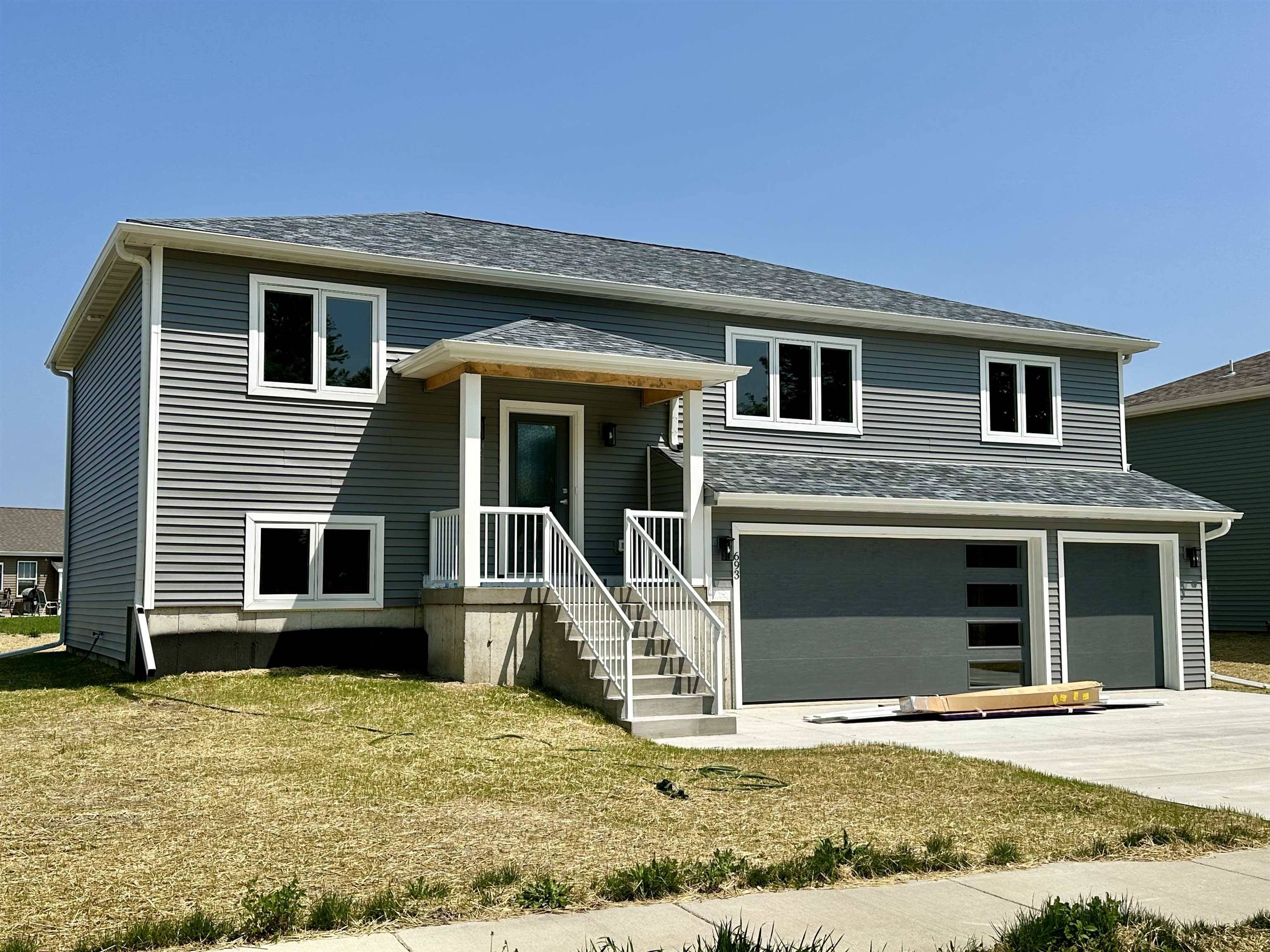 Jefferson, WI 53549,693 W Madison Street