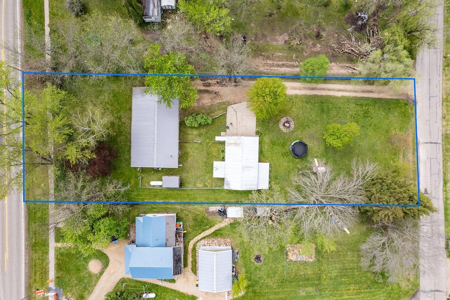 La Valle, WI 53941,420 Mill Street