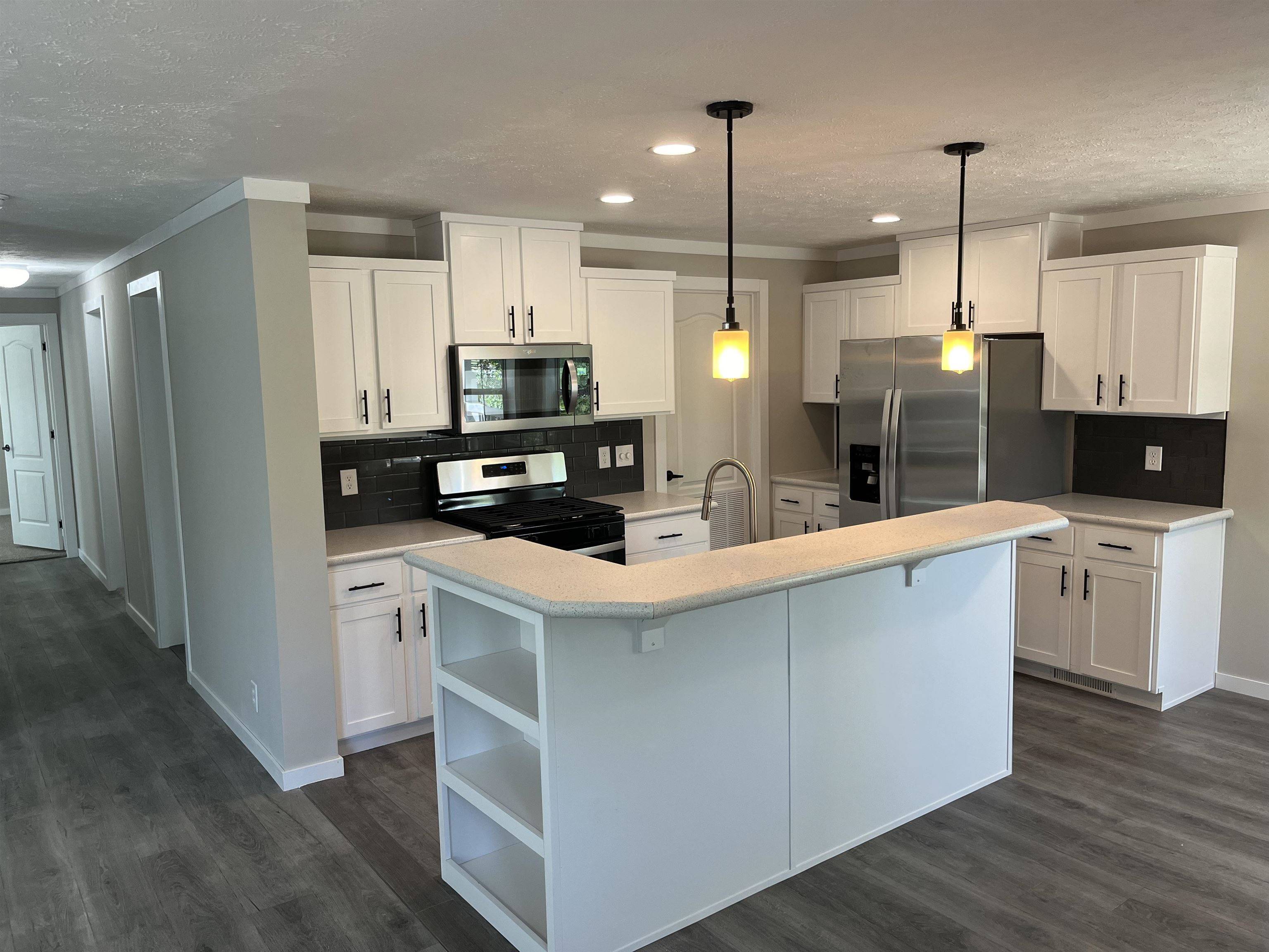 Adams, WI 53910,409 S Linden Street
