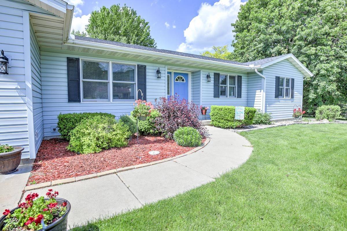 Lodi, WI 53555,8210 Diamond Lane