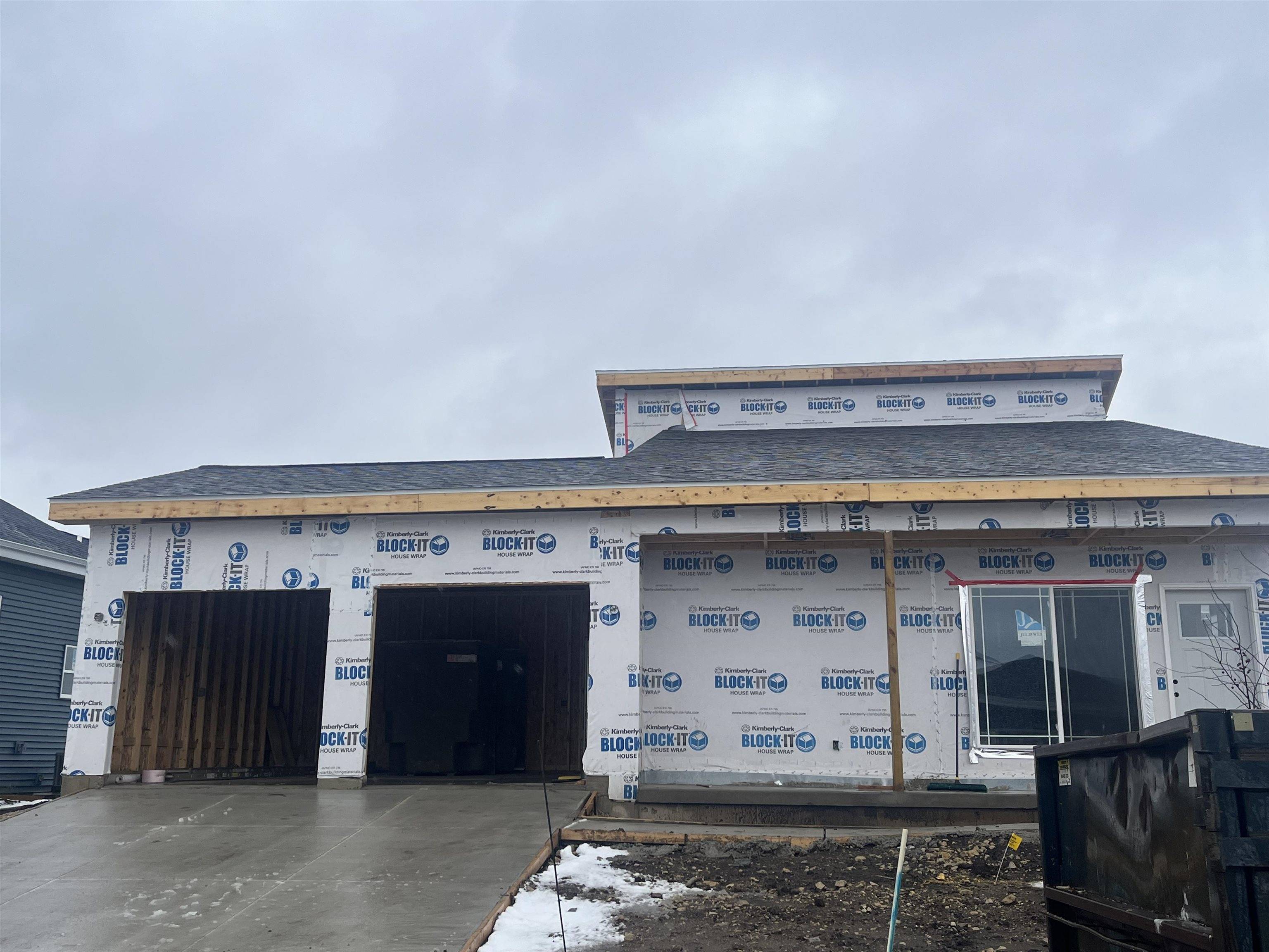 Deforest, WI 53532,6632 Uecker Drive