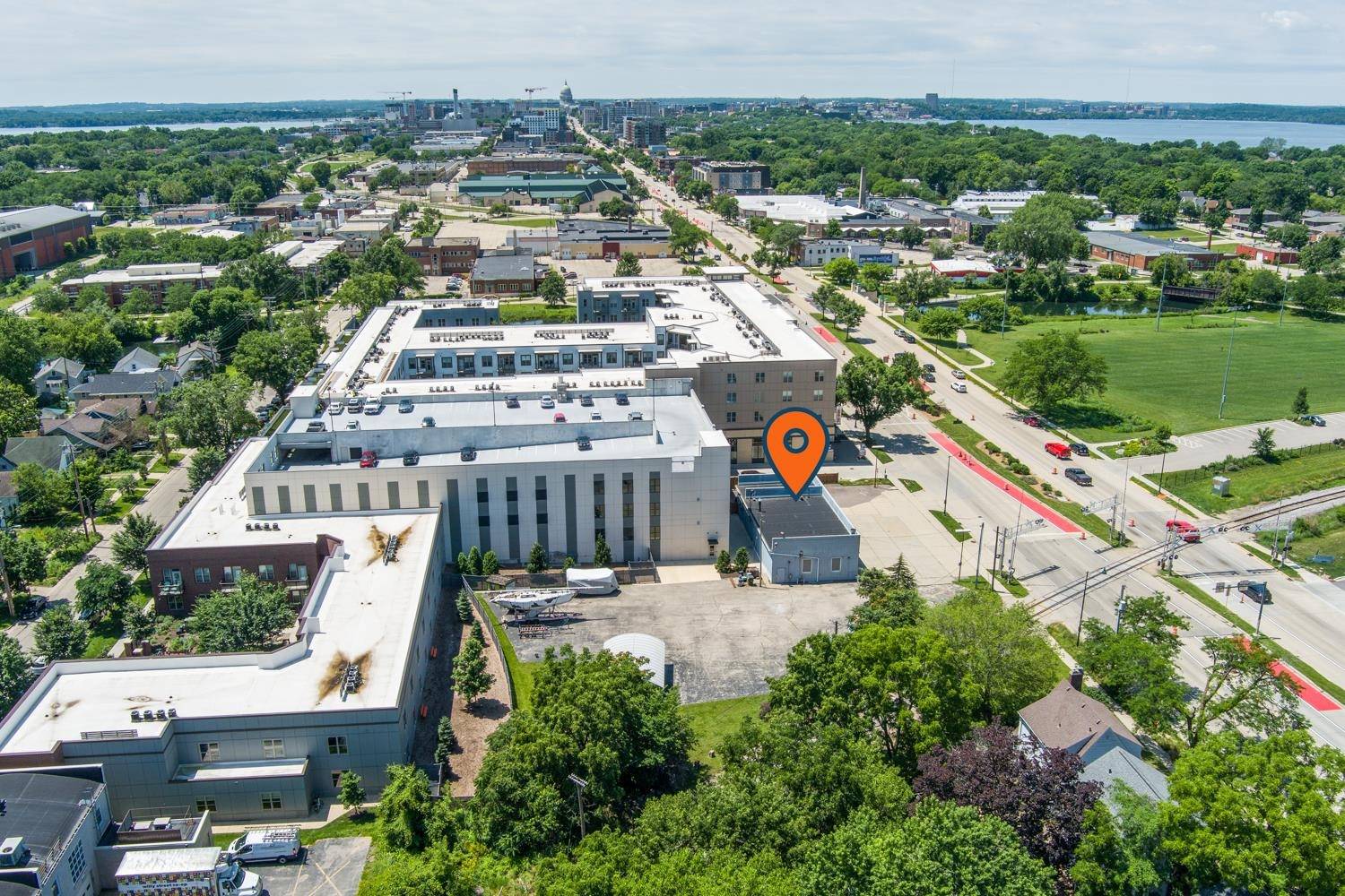 Madison, WI 53704,1831 E Washington Avenue