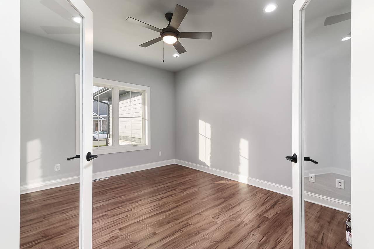 Sun Prairie, WI 53590,1421 Greenleaf Court