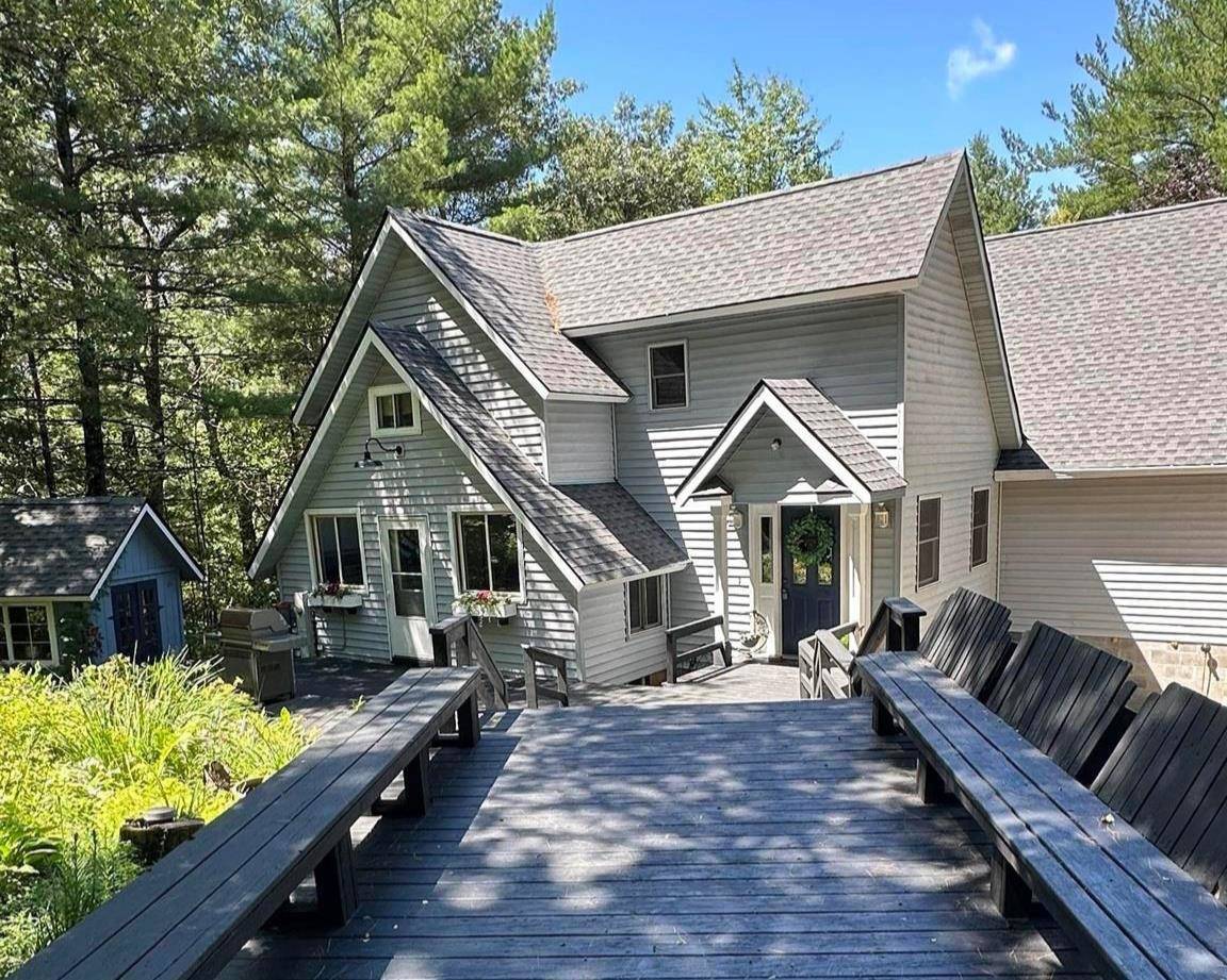 Westfield, WI 53964-7938,W8613 Duck Creek Lane