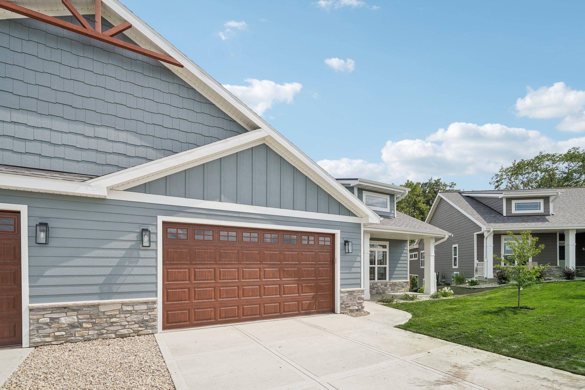 Deforest, WI 53532,6497 Ridge View Way