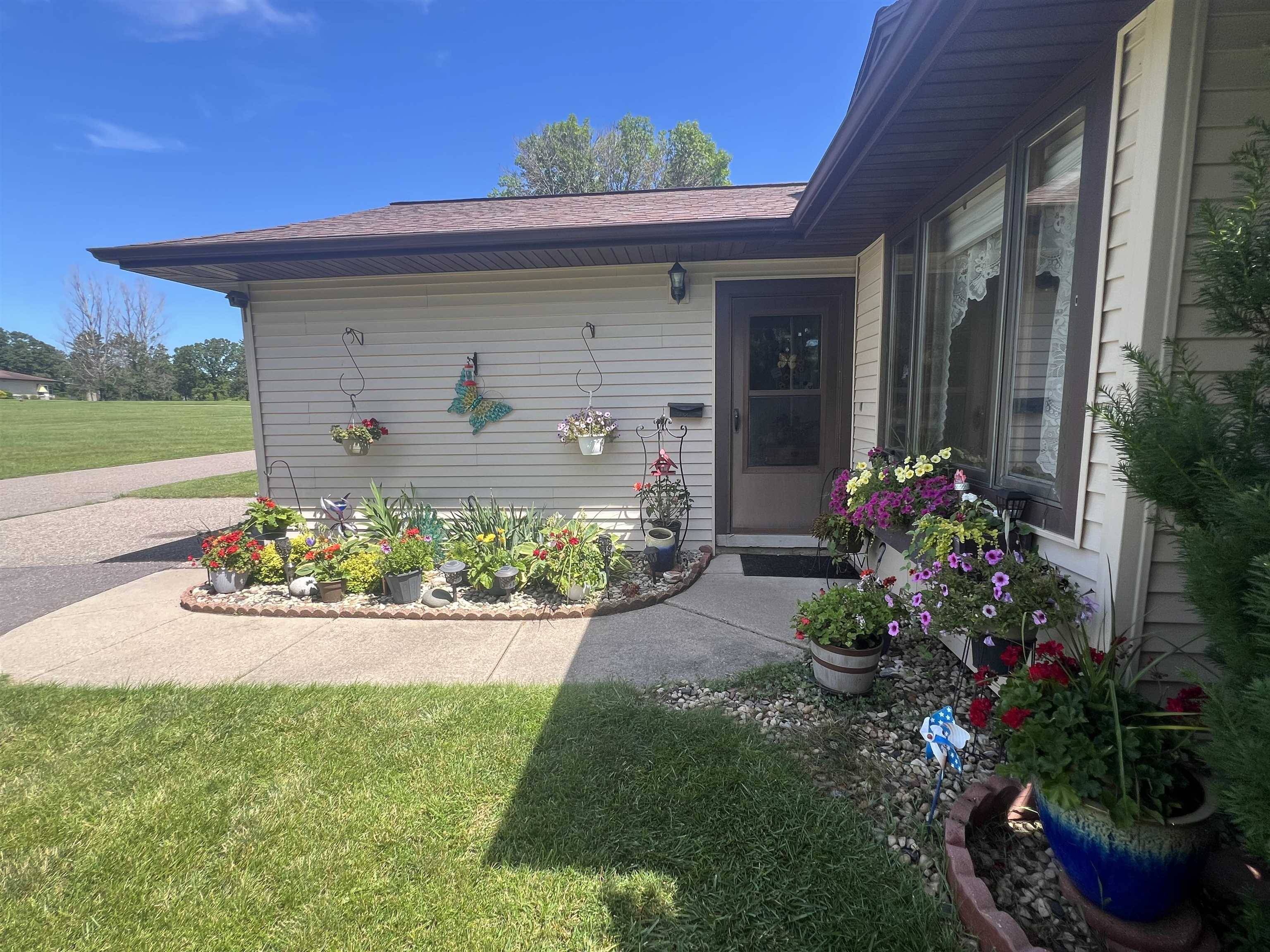 Portage, WI 53901,644 Saddle Ridge