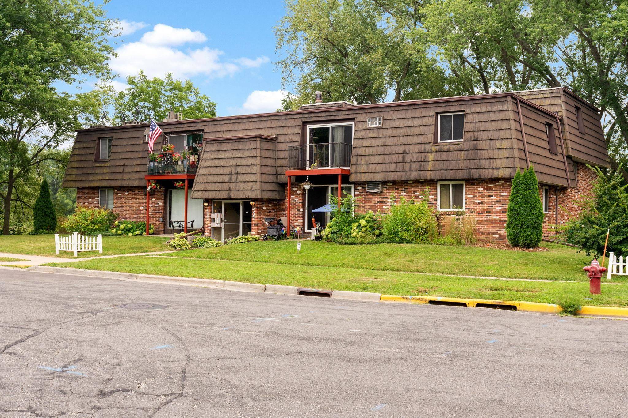 Fitchburg, WI 53711,4541 Crescent Road #J