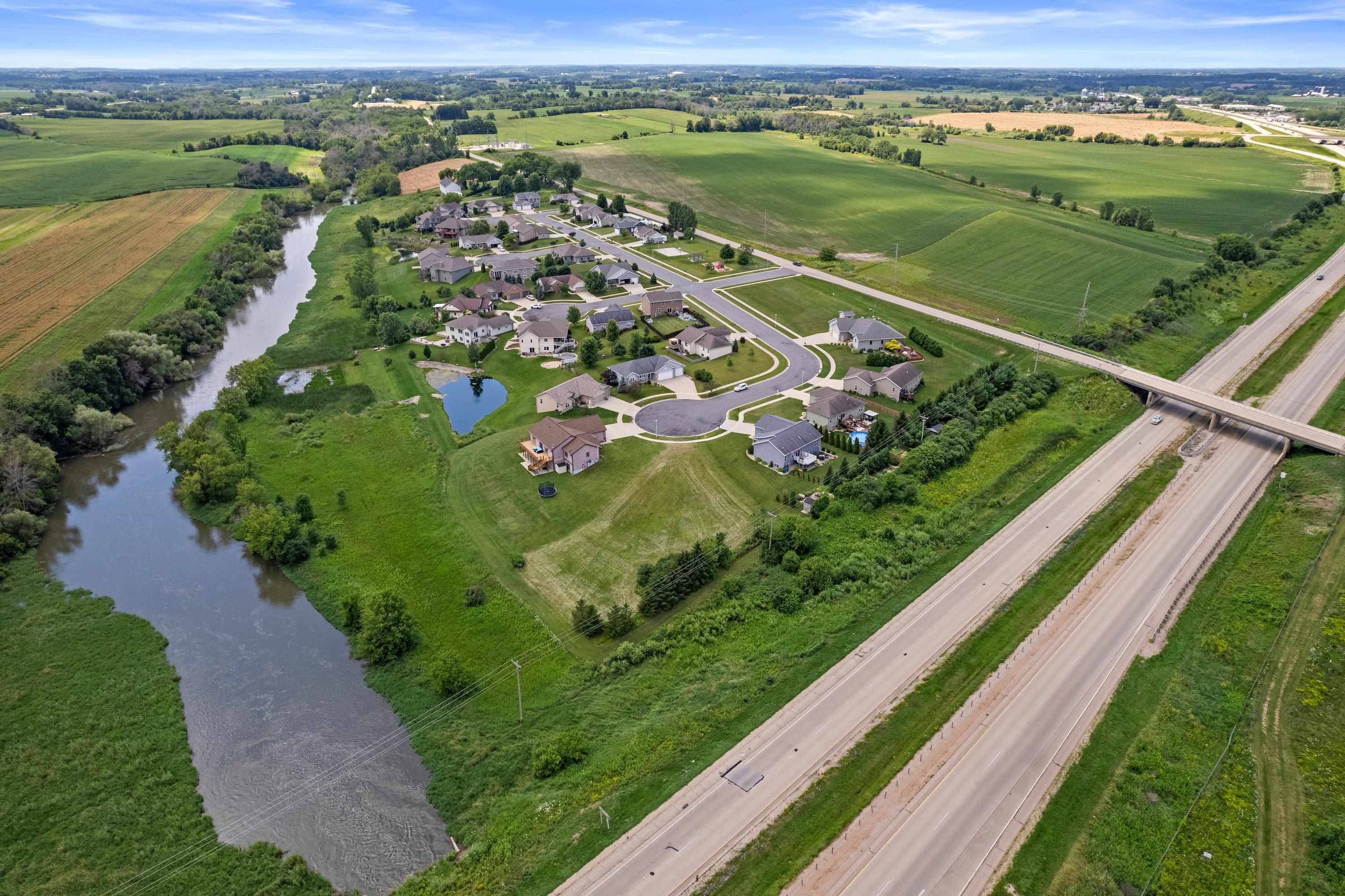 Beaver Dam, WI 53916,100 Honeycrisp Drive