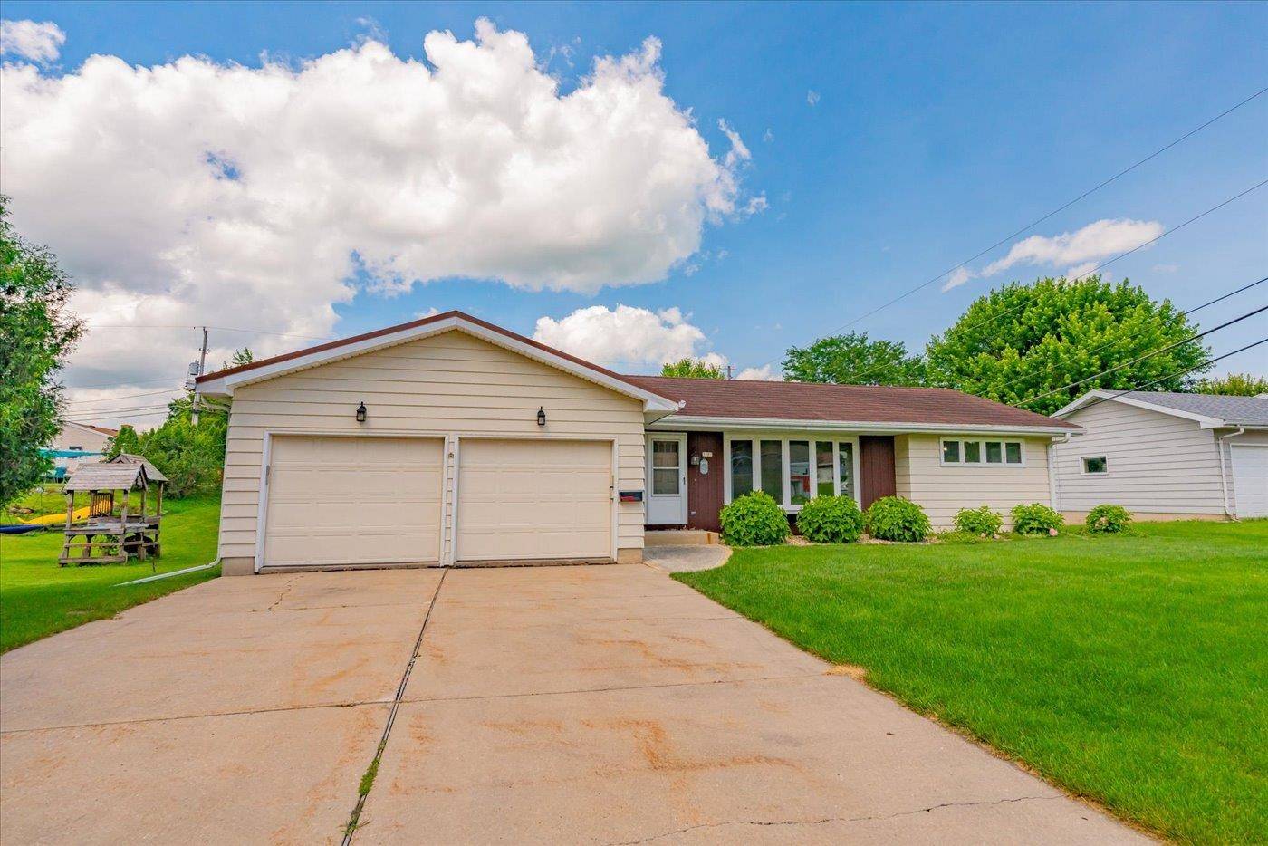 Cross Plains, WI 53528,3007 Bollenbeck Street