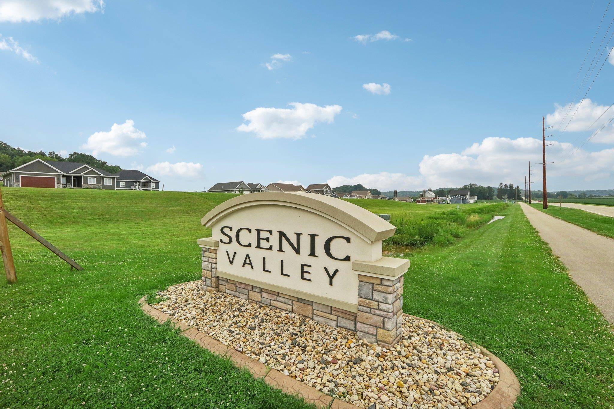 Cross Plains, WI 53528,1419 Ridgetrail Drive